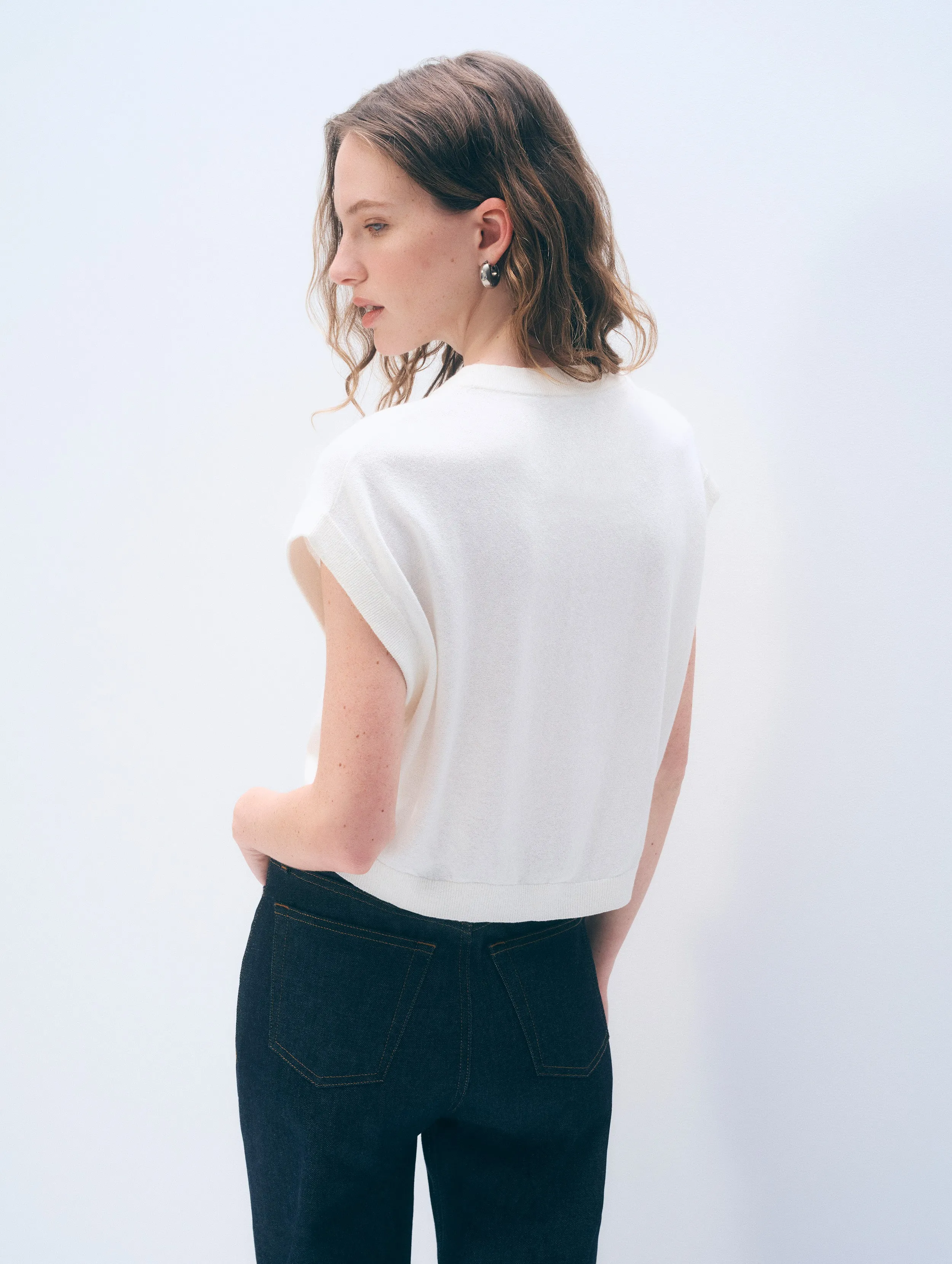 Linen Blend T-Shirt | White sold by White + Warren product image thumbnail 3