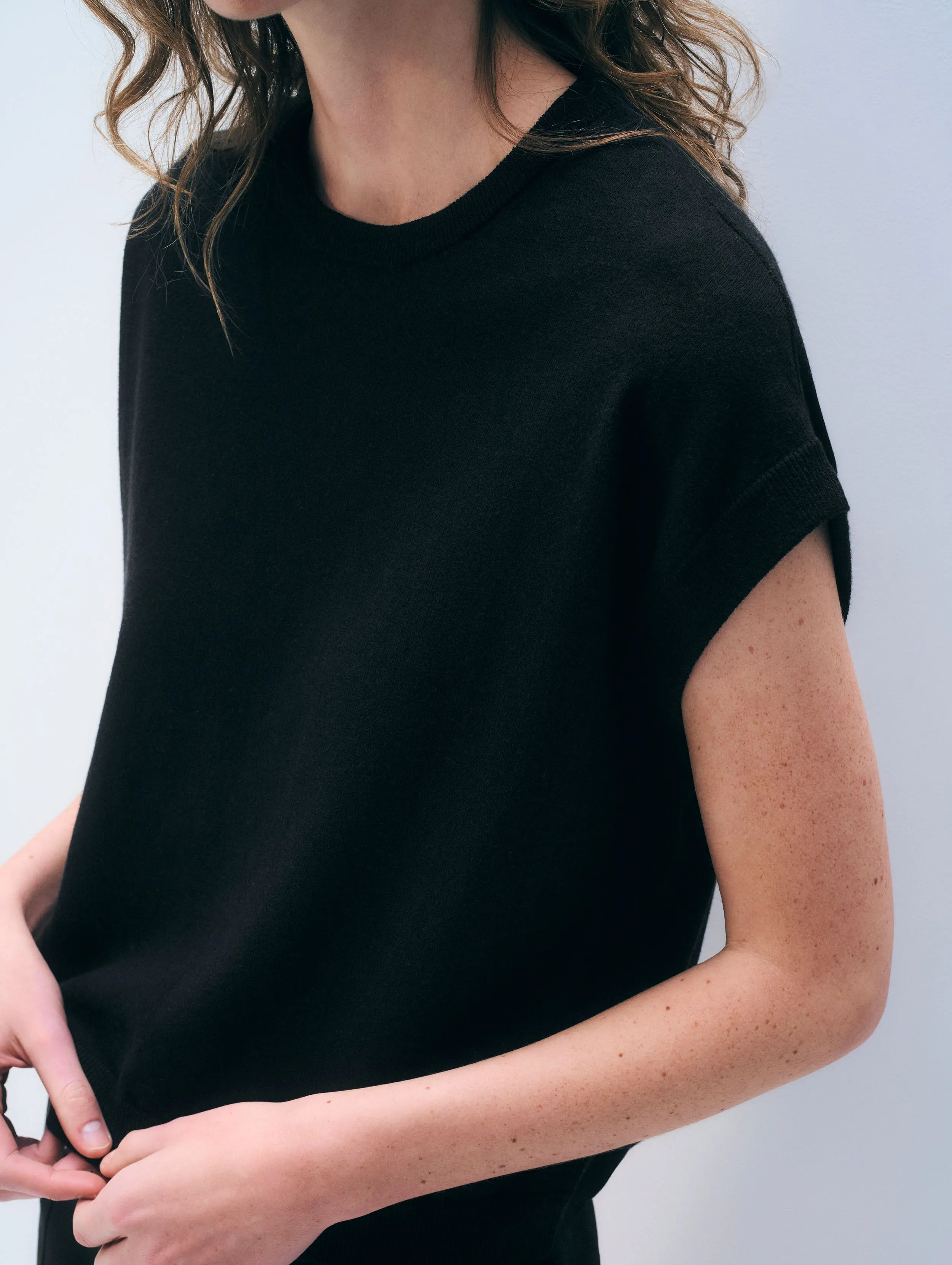 Linen Blend T-Shirt | Black sold by White + Warren product image thumbnail 2
