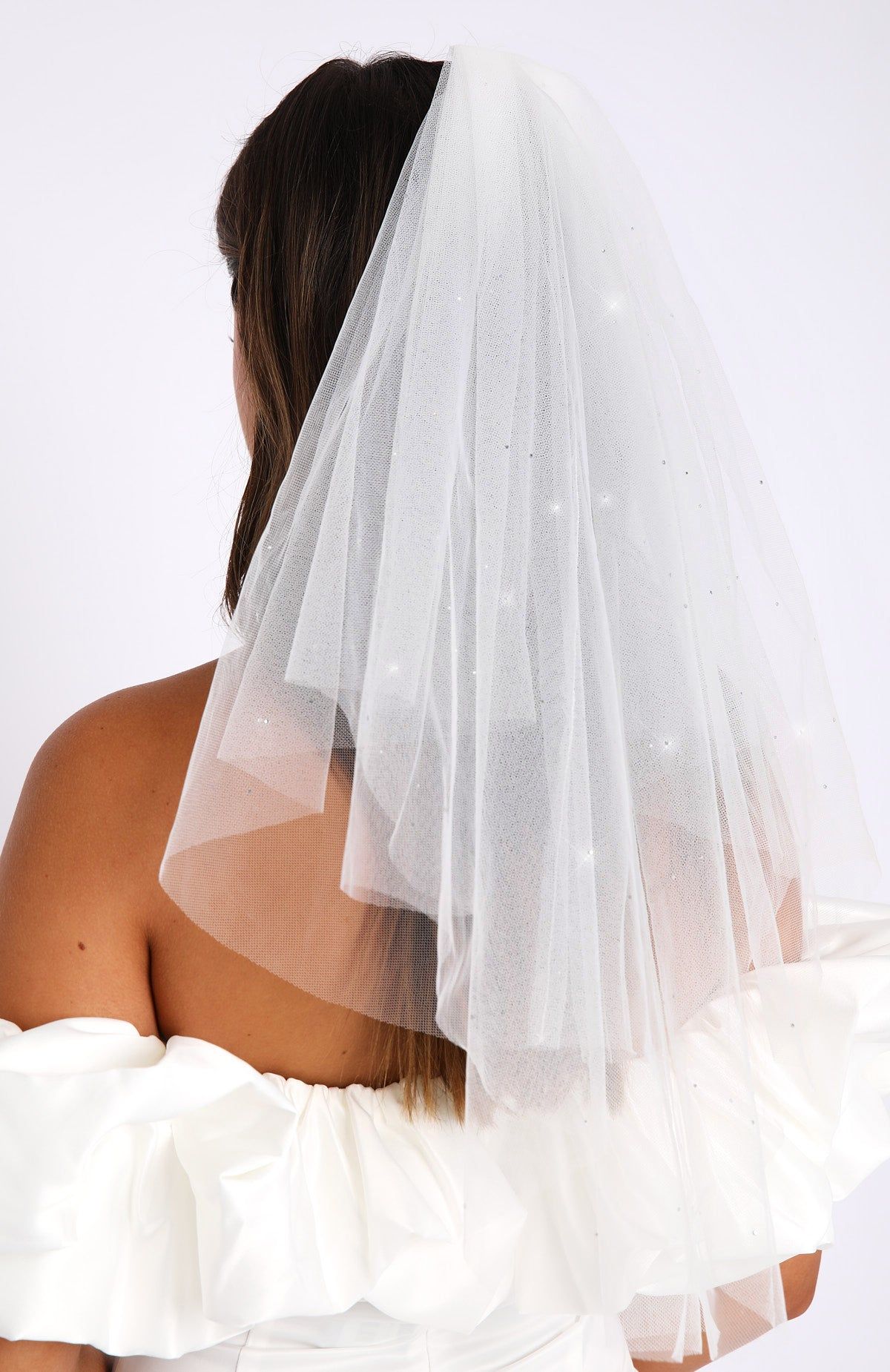 Miss To Mrs Veil White sold by White Fox Boutique product image thumbnail 3