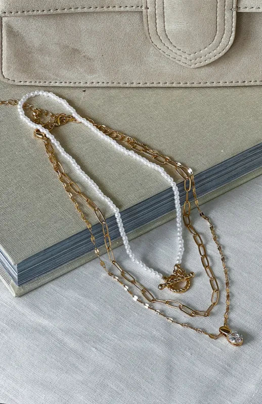 Shae Necklace Set Gold made by White Fox Boutique