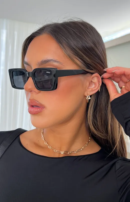 Roberta Sunglasses Black sold by White Fox Boutique