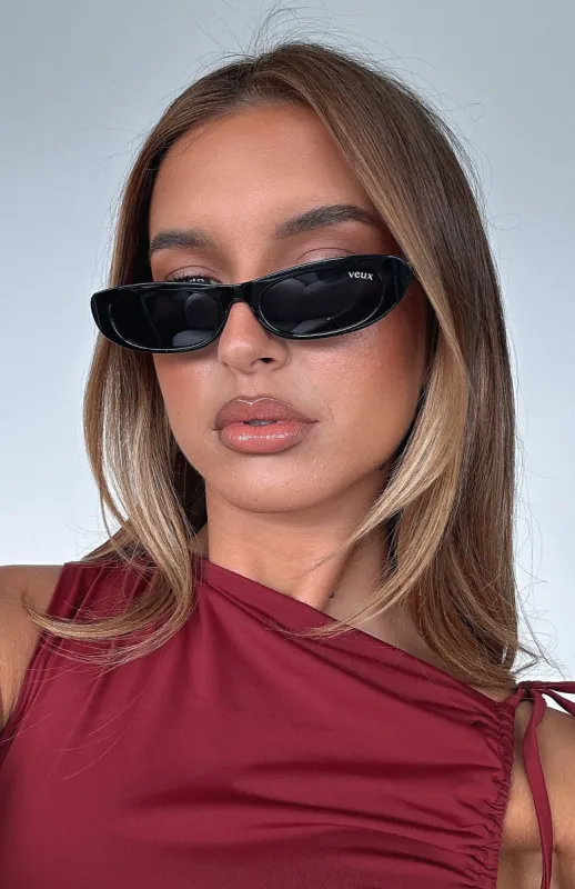 Georgina Sunglasses Black sold by White Fox Boutique