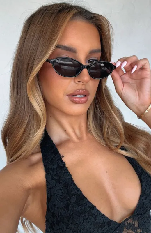 Robert Sunglasses Black sold by White Fox Boutique