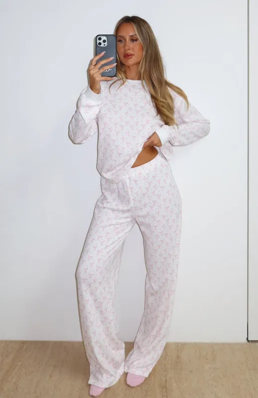Staying Snug Long Sleeve Pyjama Set Bow Delight sold by White Fox Boutique