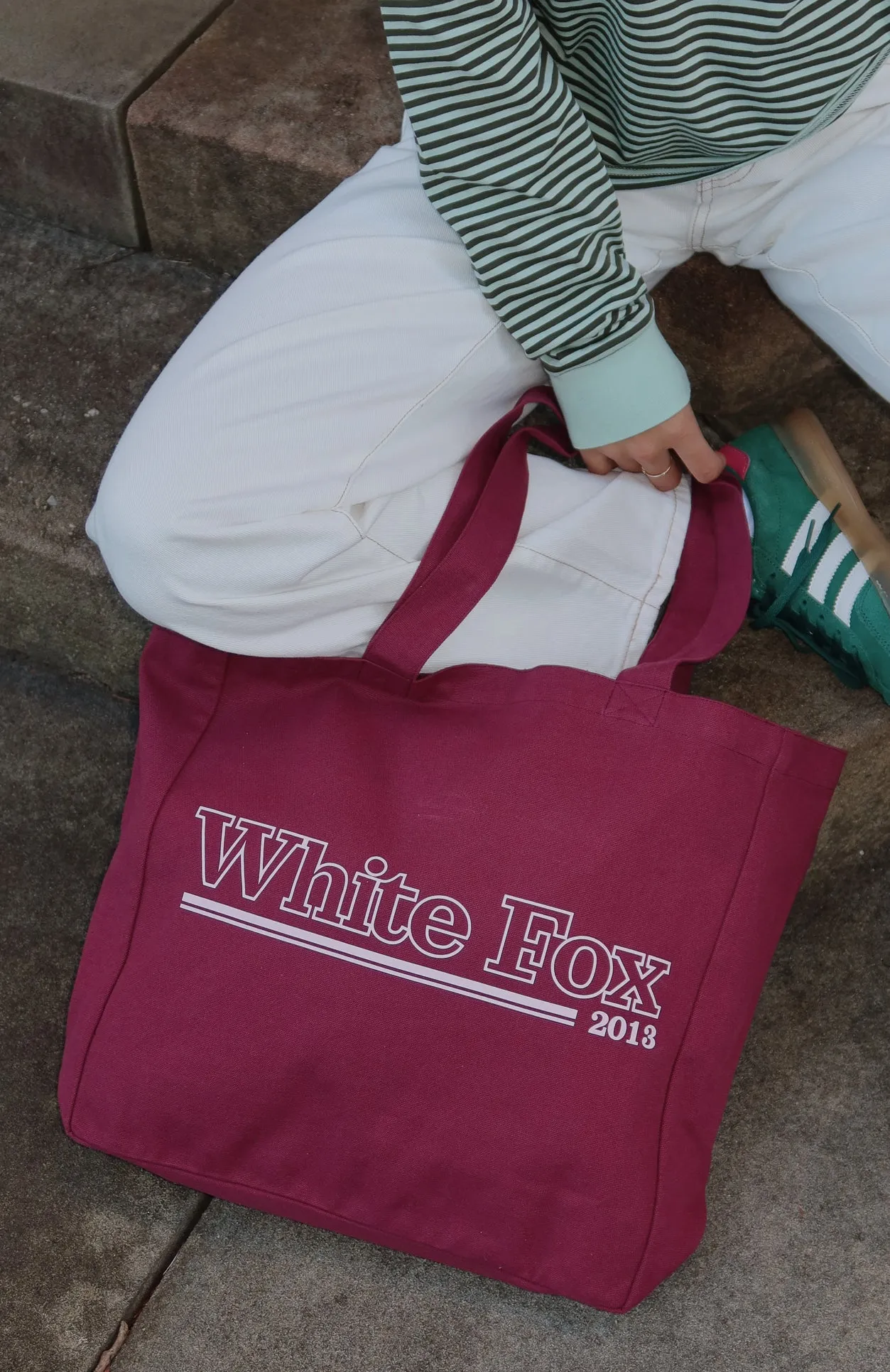 No Hesitation Tote Bag Burgundy/Pink sold by White Fox Boutique product image thumbnail 4