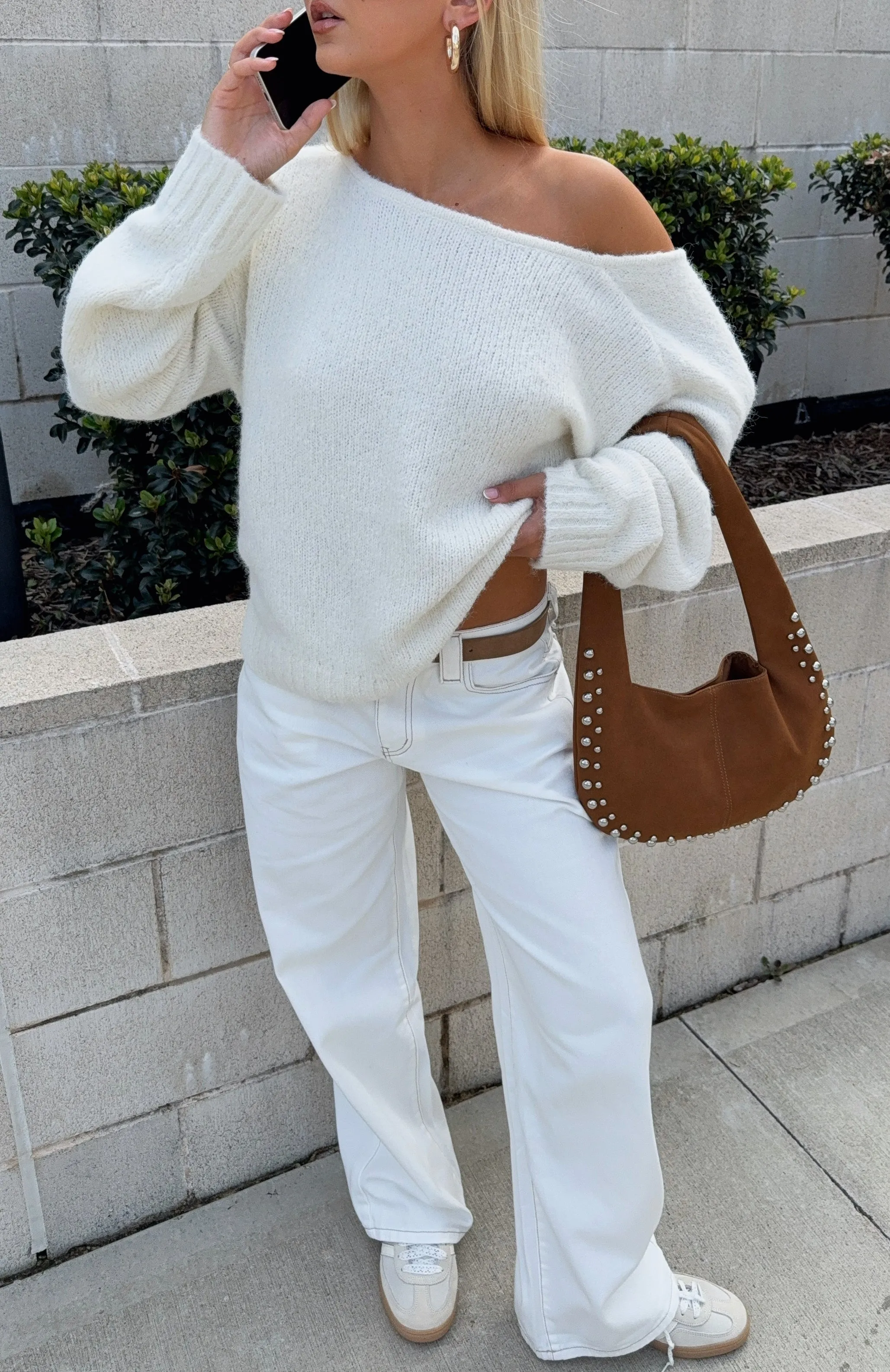 Clarissa Low Rise Wide Leg Jeans Off White sold by White Fox Boutique product image thumbnail 5