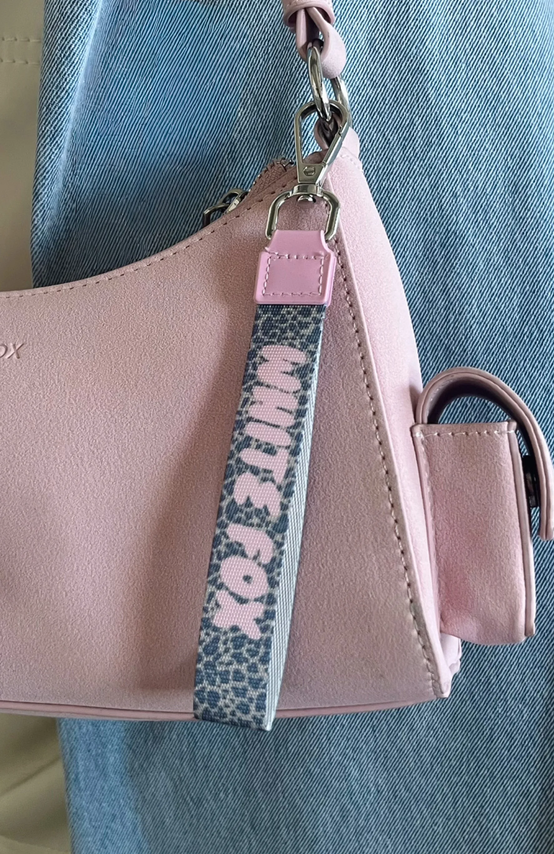 Standing Out Strap Keychain Leopard sold by White Fox Boutique