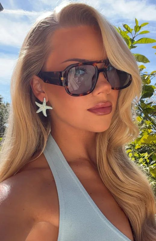 Tirza Sunglasses Tortoise/Blue made by White Fox Boutique