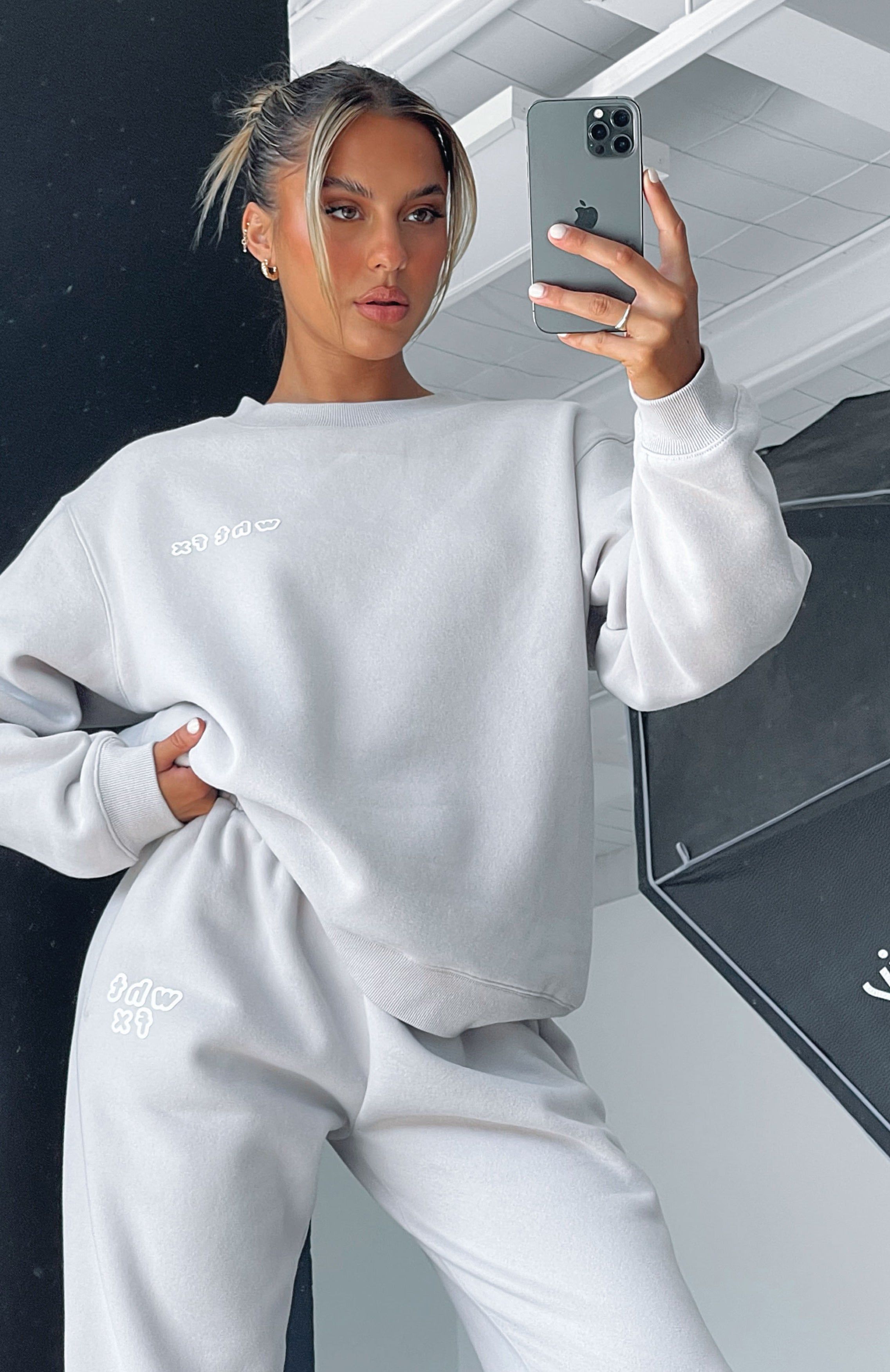 Top Tier Oversized Sweater Lunar sold by White Fox Boutique product image thumbnail 6