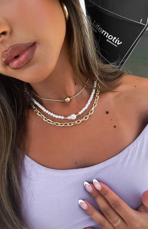 Elana Necklace Gold sold by White Fox Boutique