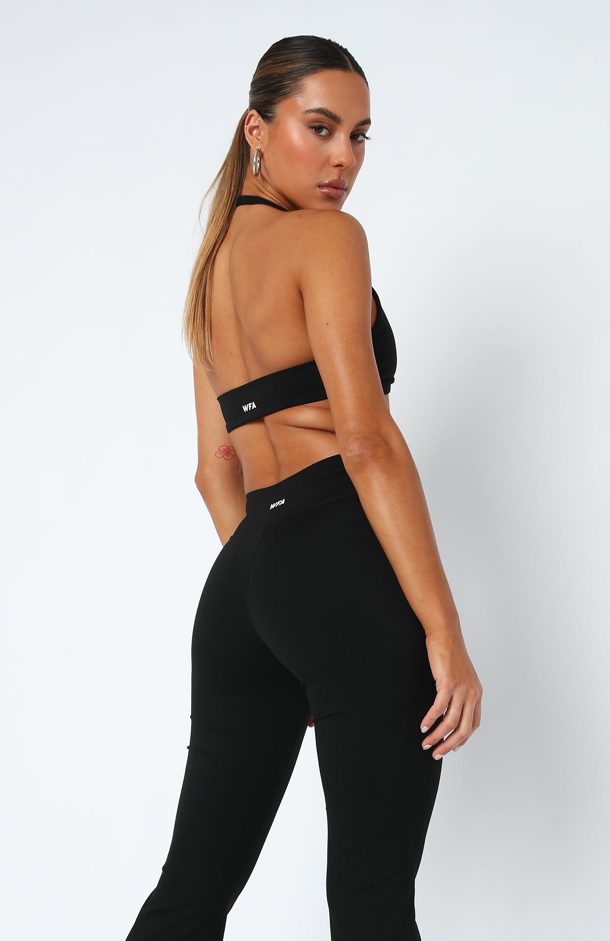 Best Candidate Crop Black sold by White Fox Boutique product image thumbnail 4