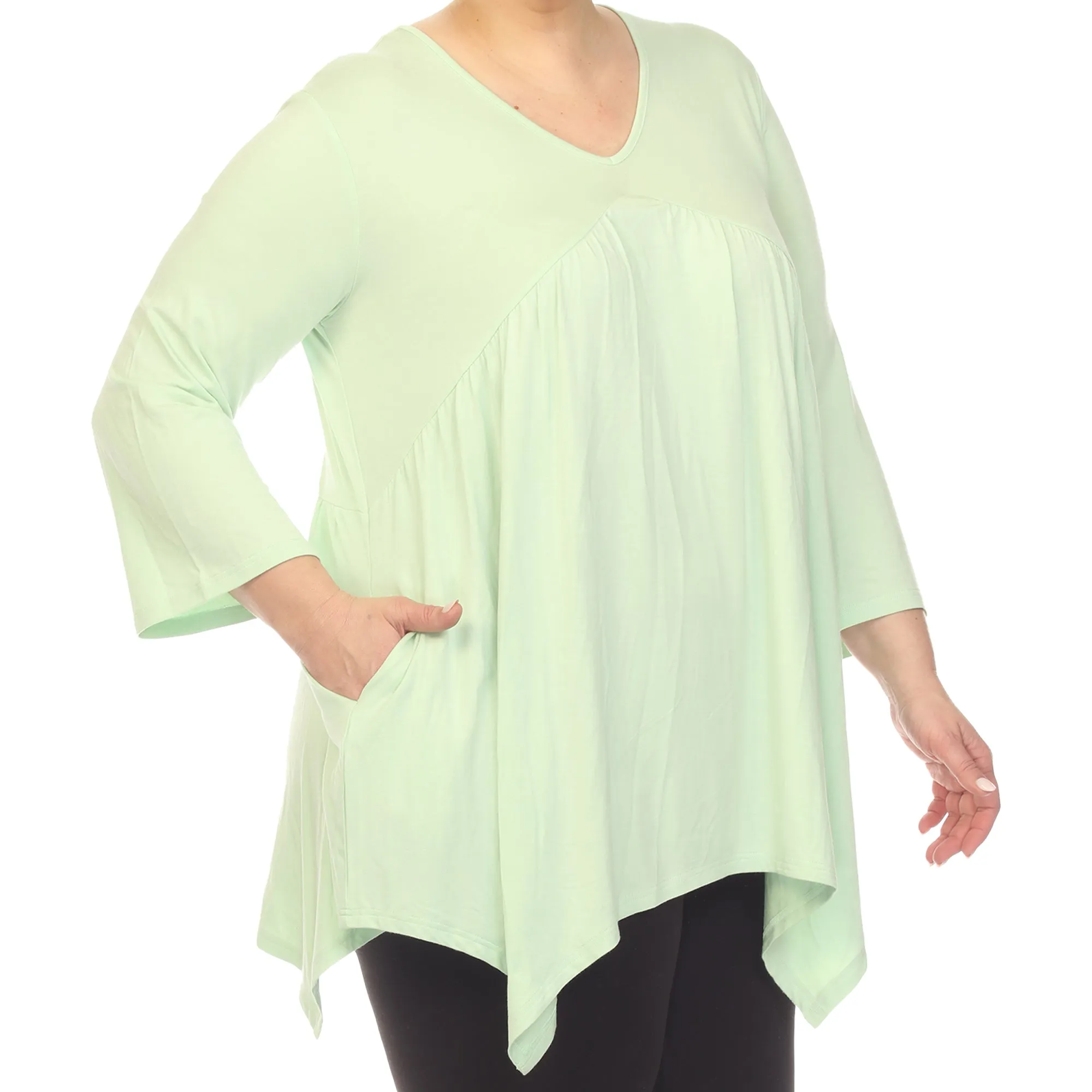 Women's Plus Size Empire Waist V-Neck Tunic Top sold by White Mark product image thumbnail 4
