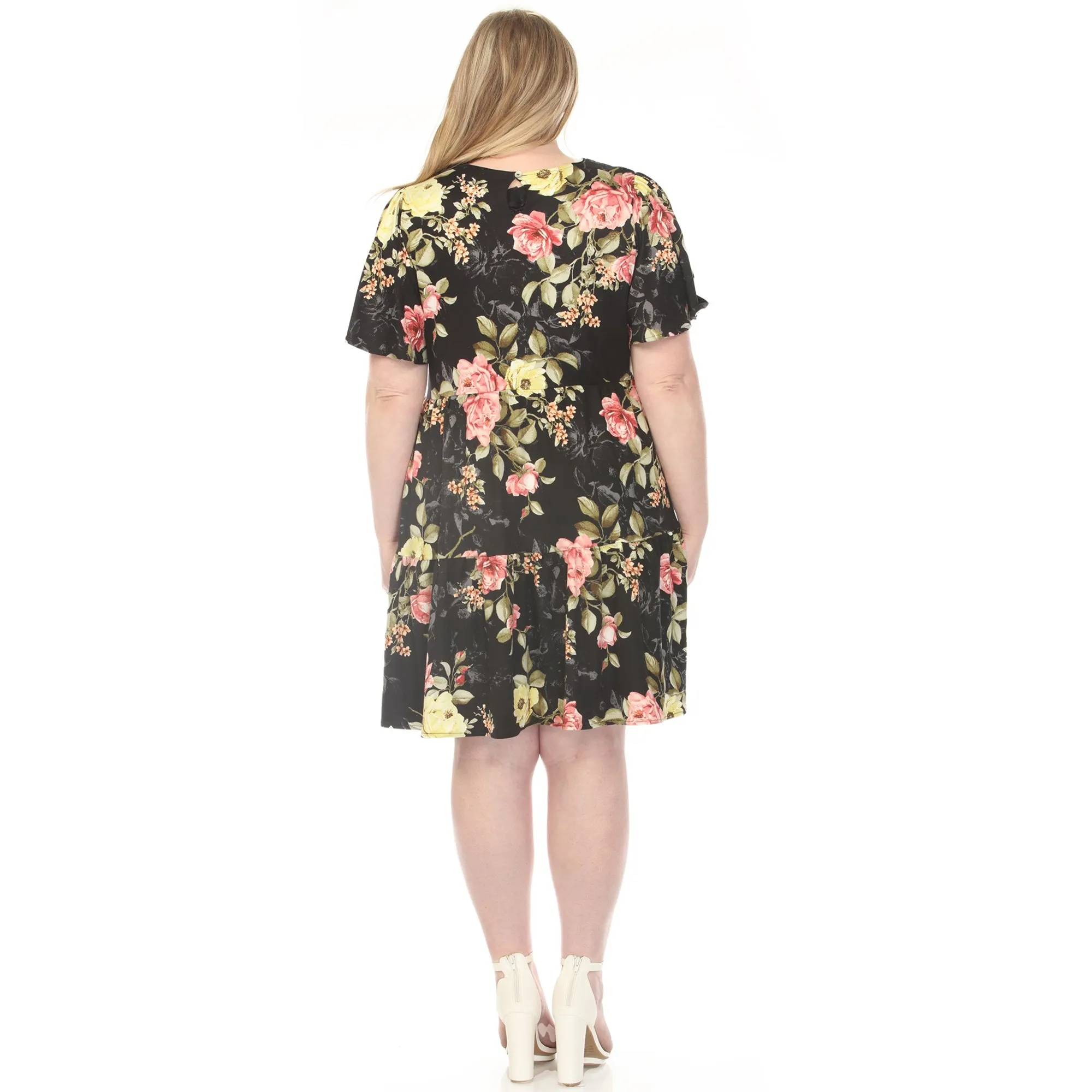 Plus Size V-Neck Tropical Flower Short Sleeve Dress sold by White Mark product image thumbnail 5