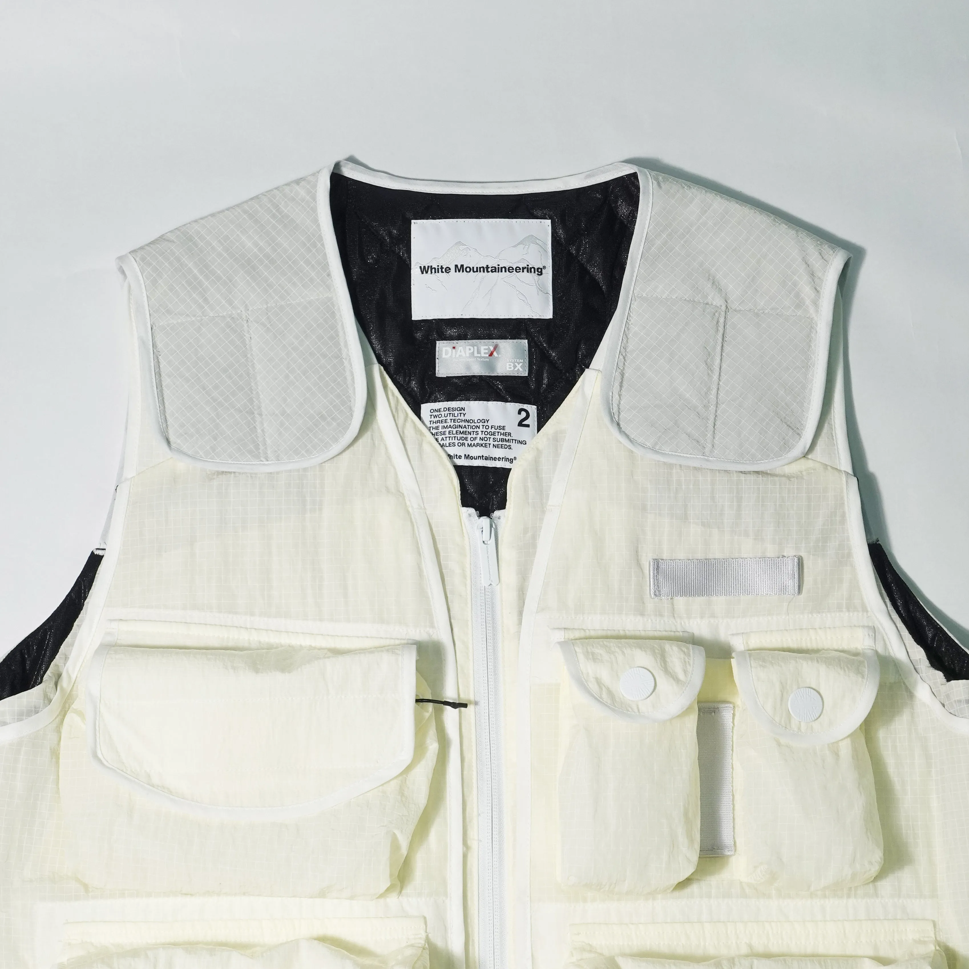 DiAPLEX RIP STOP LUGGAGE VEST sold by White Mountaineering product image thumbnail 2