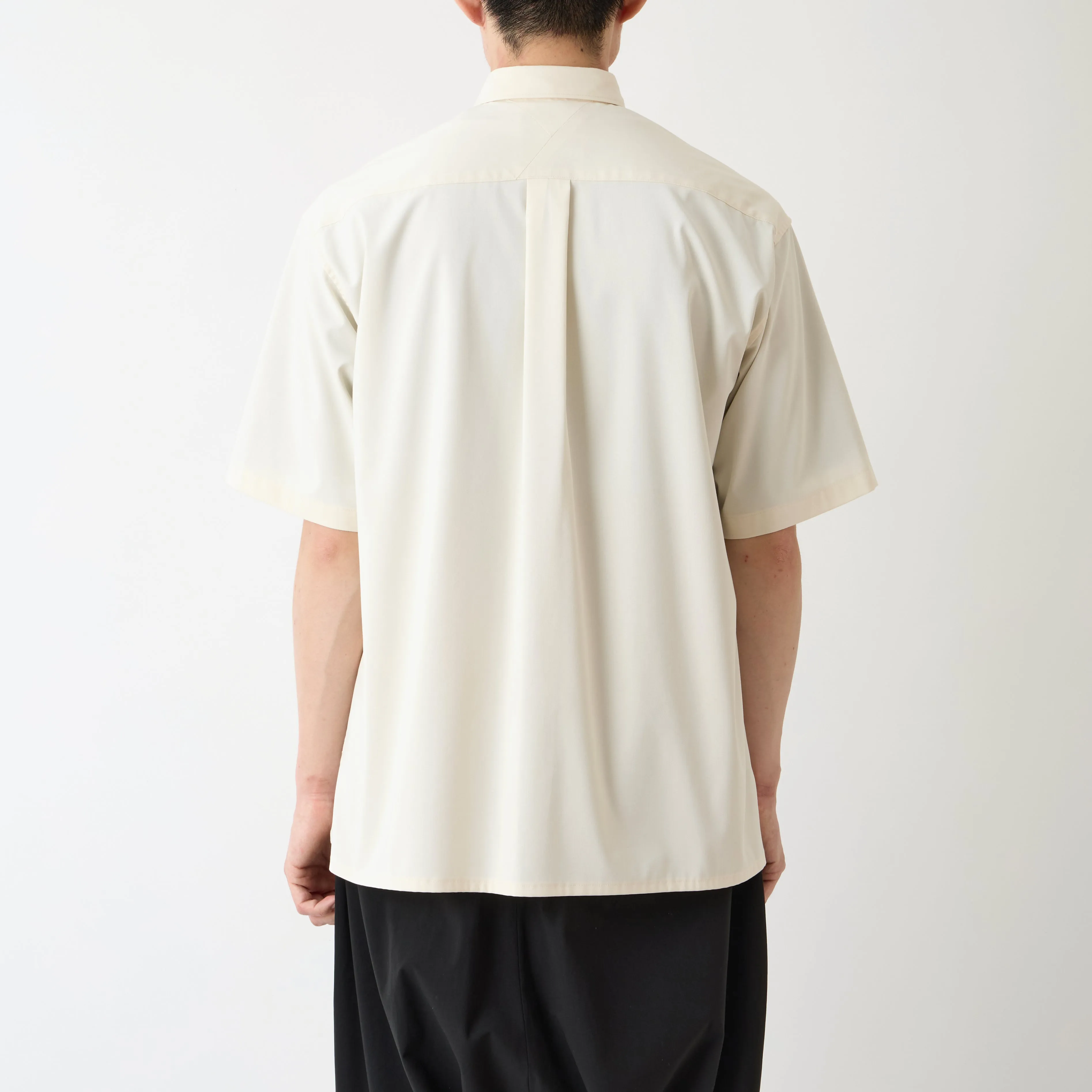 REGULAR COLLAR S/S SHIRT sold by White Mountaineering product image thumbnail 4