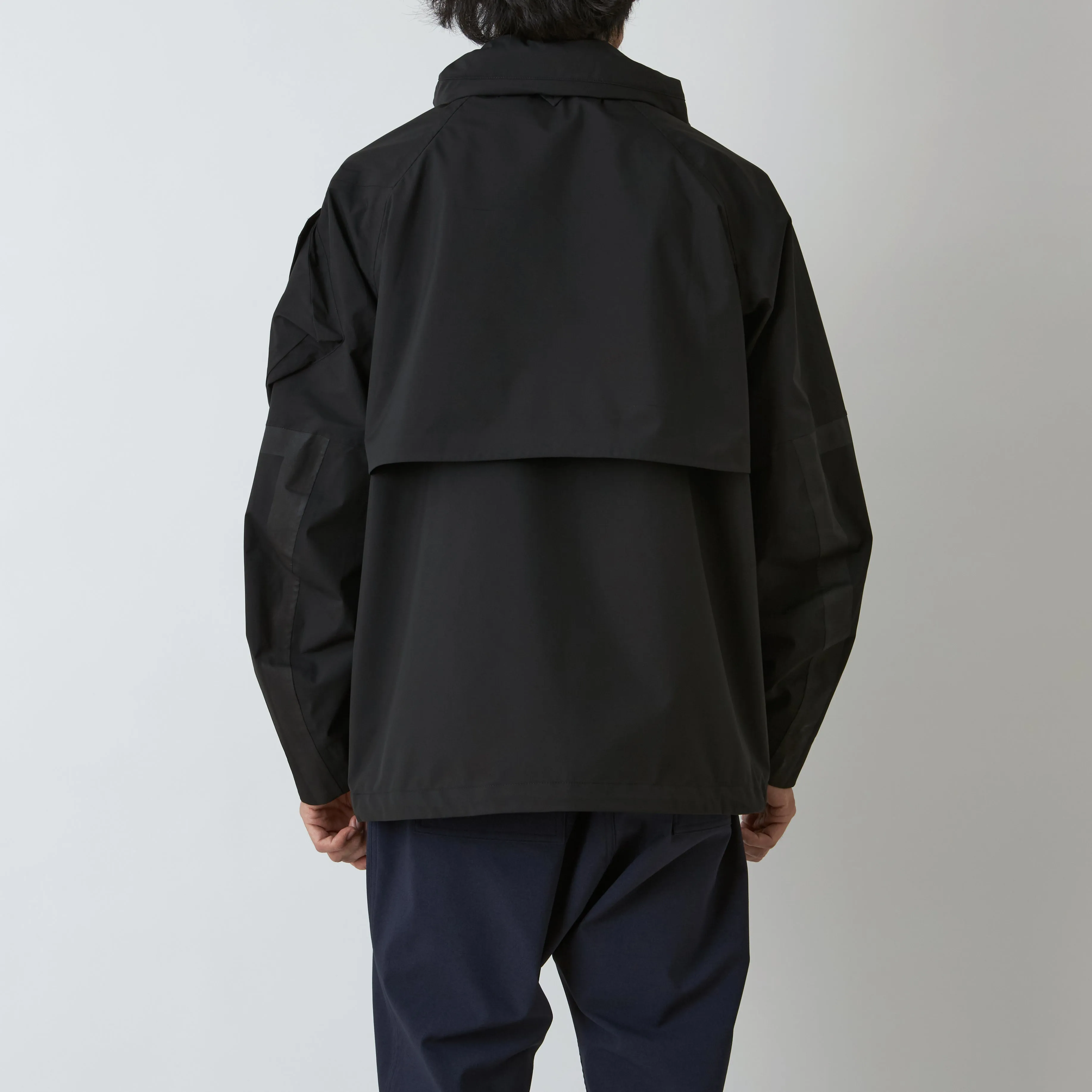 GORE-TEX LUGGAGE JACKET sold by White Mountaineering product image thumbnail 3