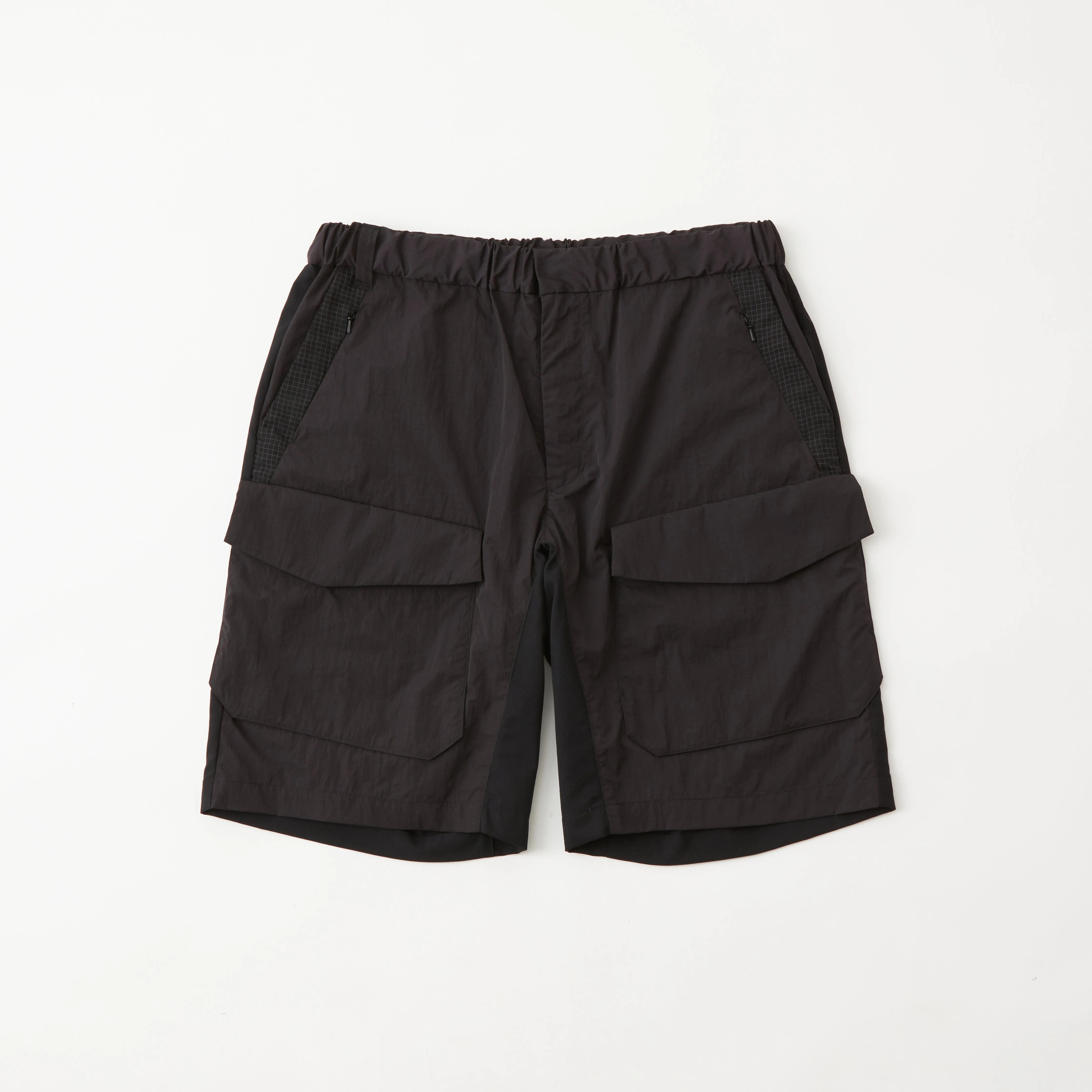 CARGO SHORT PANTS sold by White Mountaineering