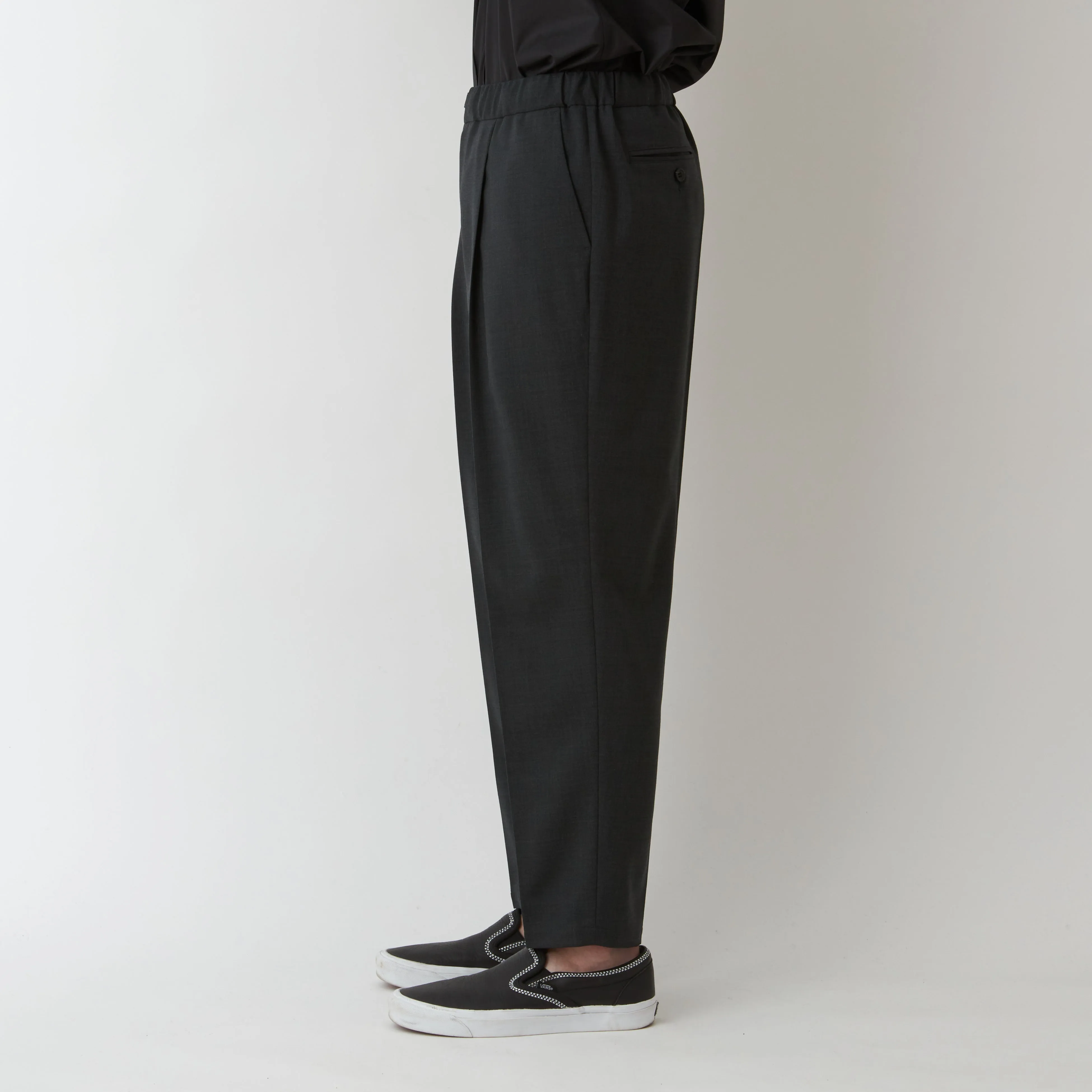 STRETCH TWILL 1 TUCK PANTS sold by White Mountaineering product image thumbnail 4