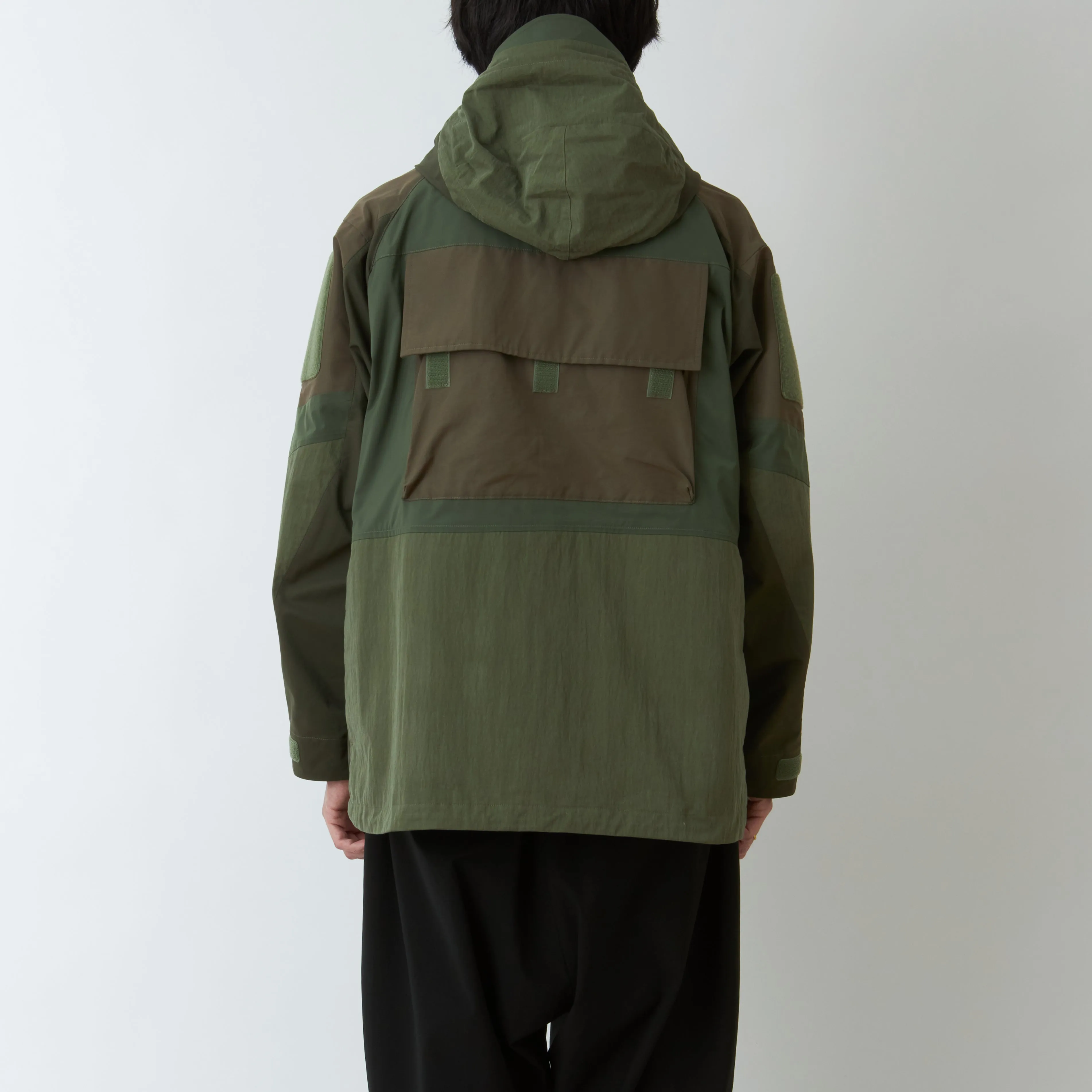WM × NEXUSⅦ. HOODED LUGGAGE PARKA sold by White Mountaineering product image thumbnail 3