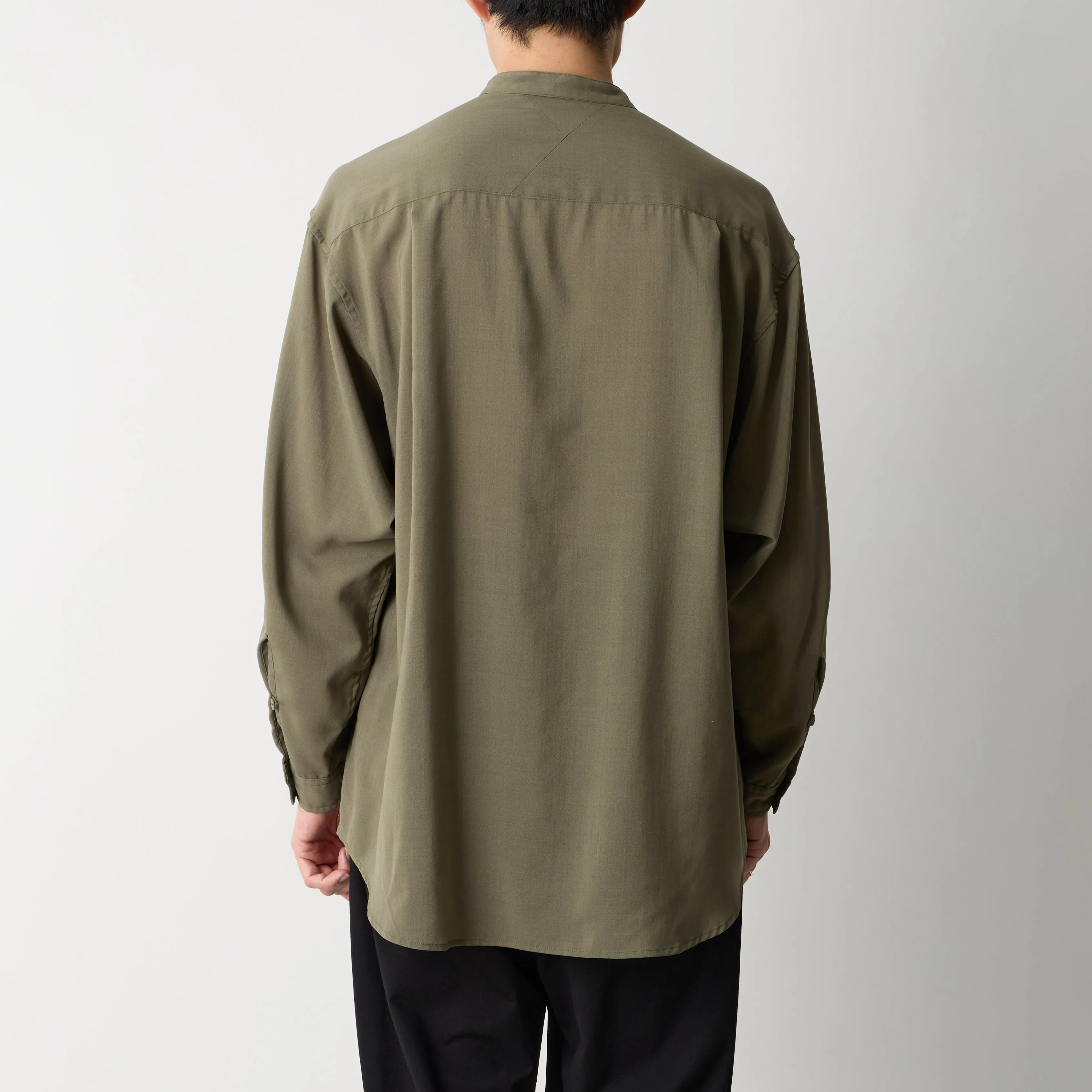 WIDE GUSSET SLEEVE BAND COLLAR SHIRT sold by White Mountaineering product image thumbnail 3
