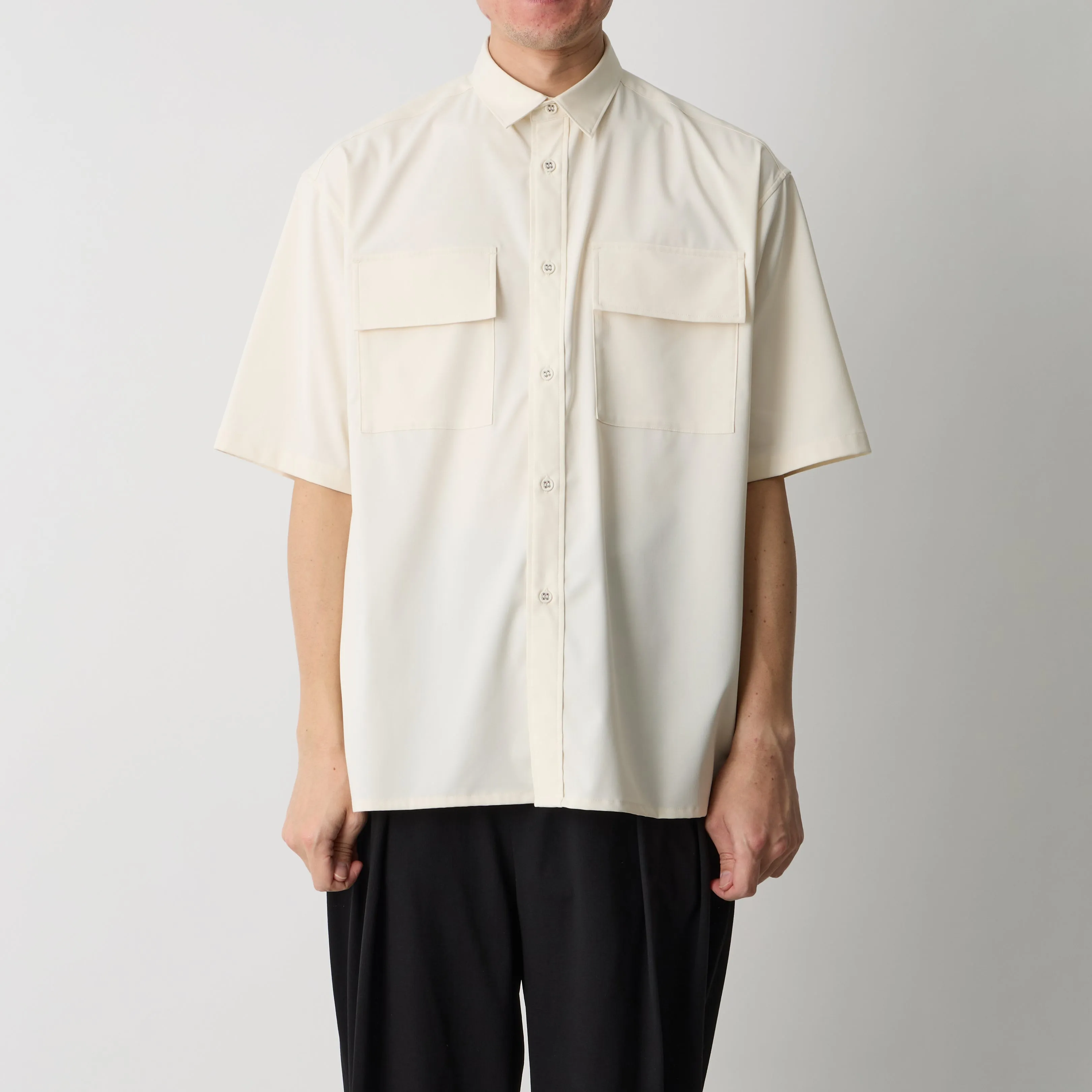 REGULAR COLLAR HALF SLEEVE SHIRT sold by White Mountaineering product image thumbnail 2