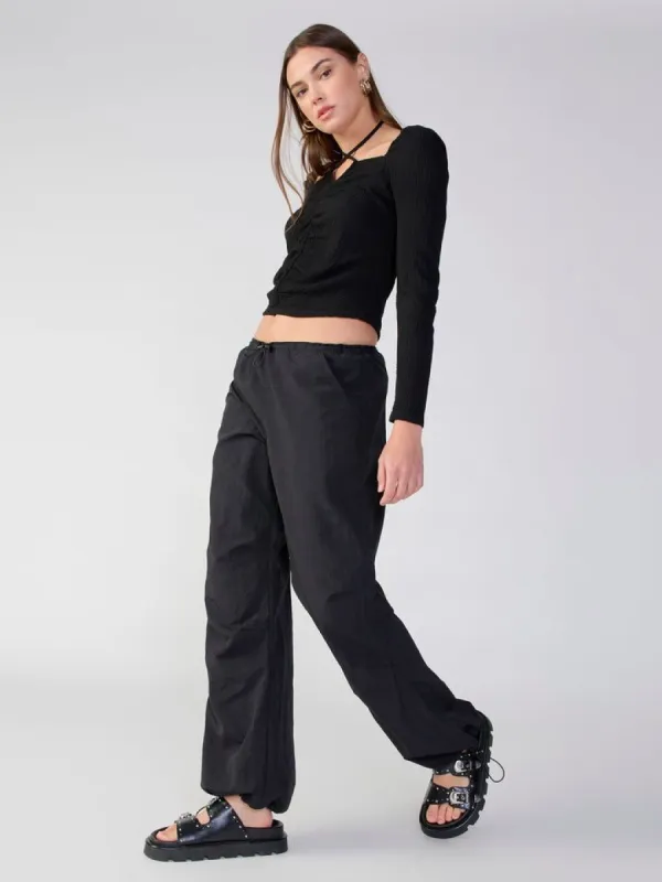90s PARACHUTE PANT sold by Wildflower