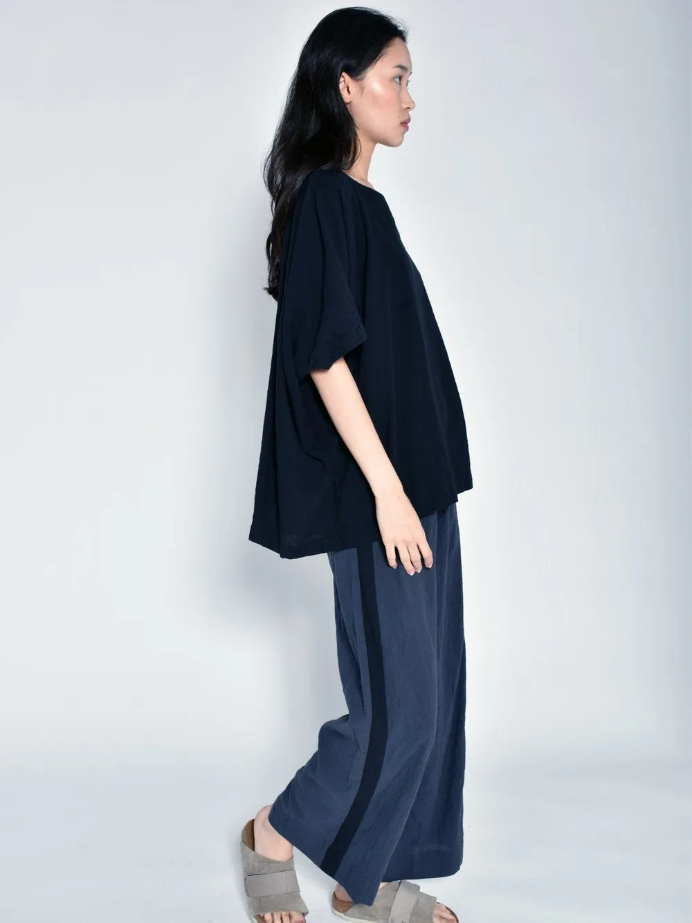 BOX TOP - BLACK sold by Wildflower product image thumbnail 2