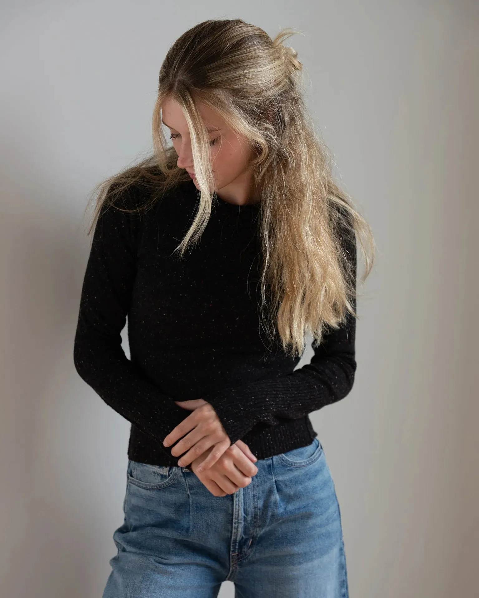 RAW EDGE CREW - PUMPERNICKEL sold by Wildflower product image thumbnail 3