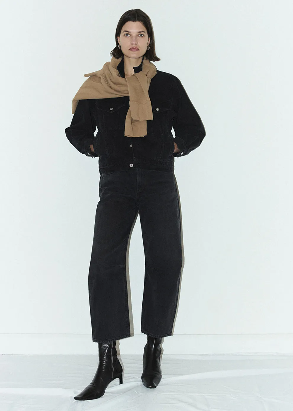 MIRO RELAXED JEAN - DOMINO sold by Wildflower product image thumbnail 3