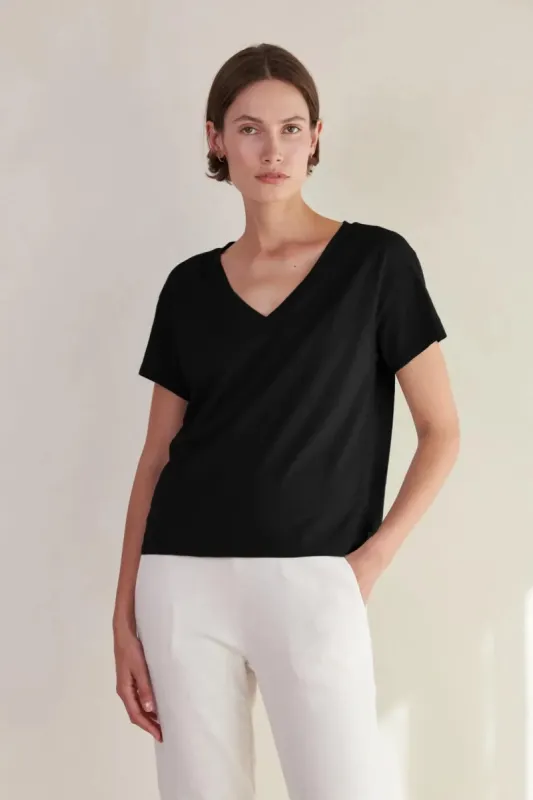 VENICE TEE sold by Wildflower