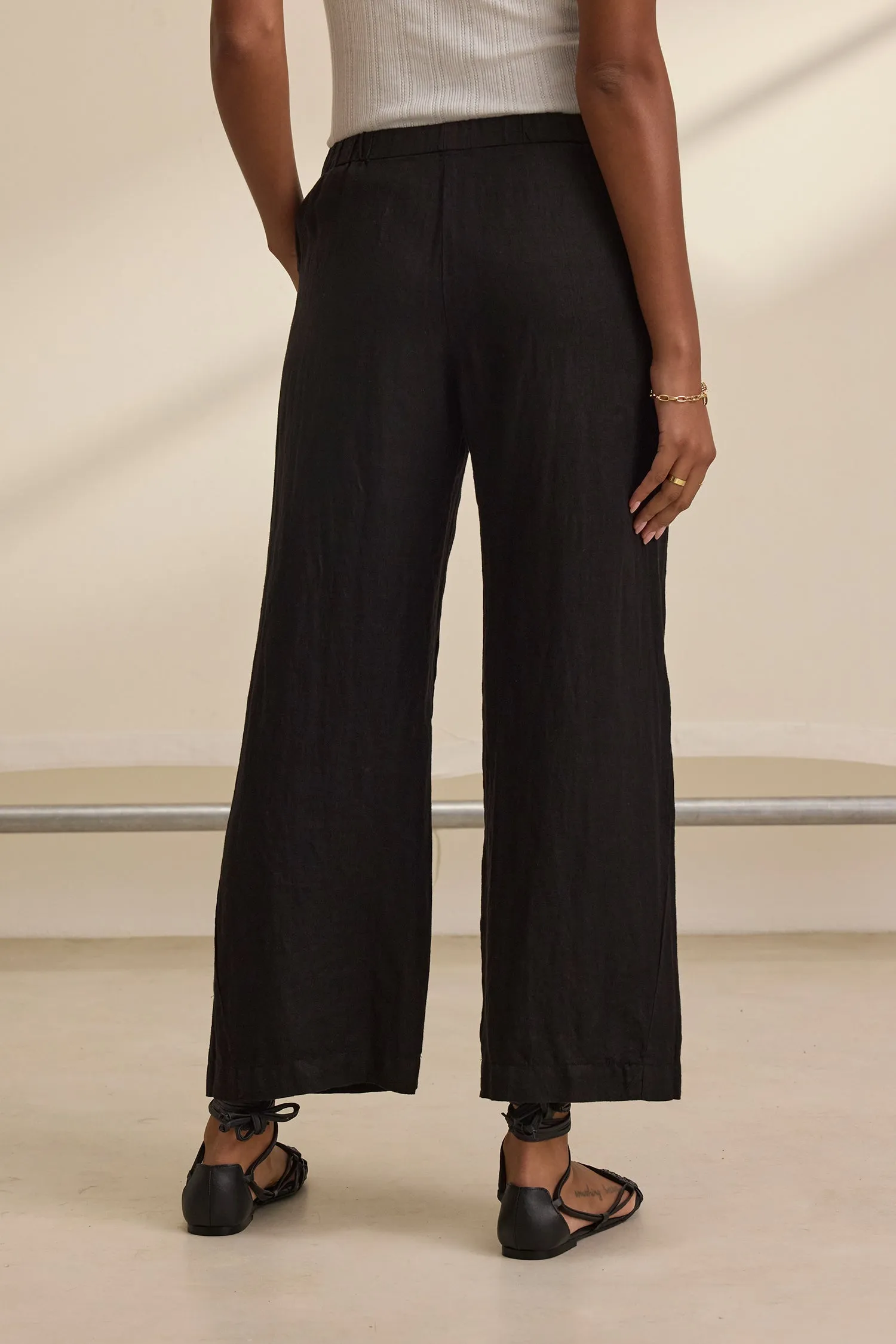 LOLA LINEN PANTS - BLACK sold by Wildflower product image thumbnail 3
