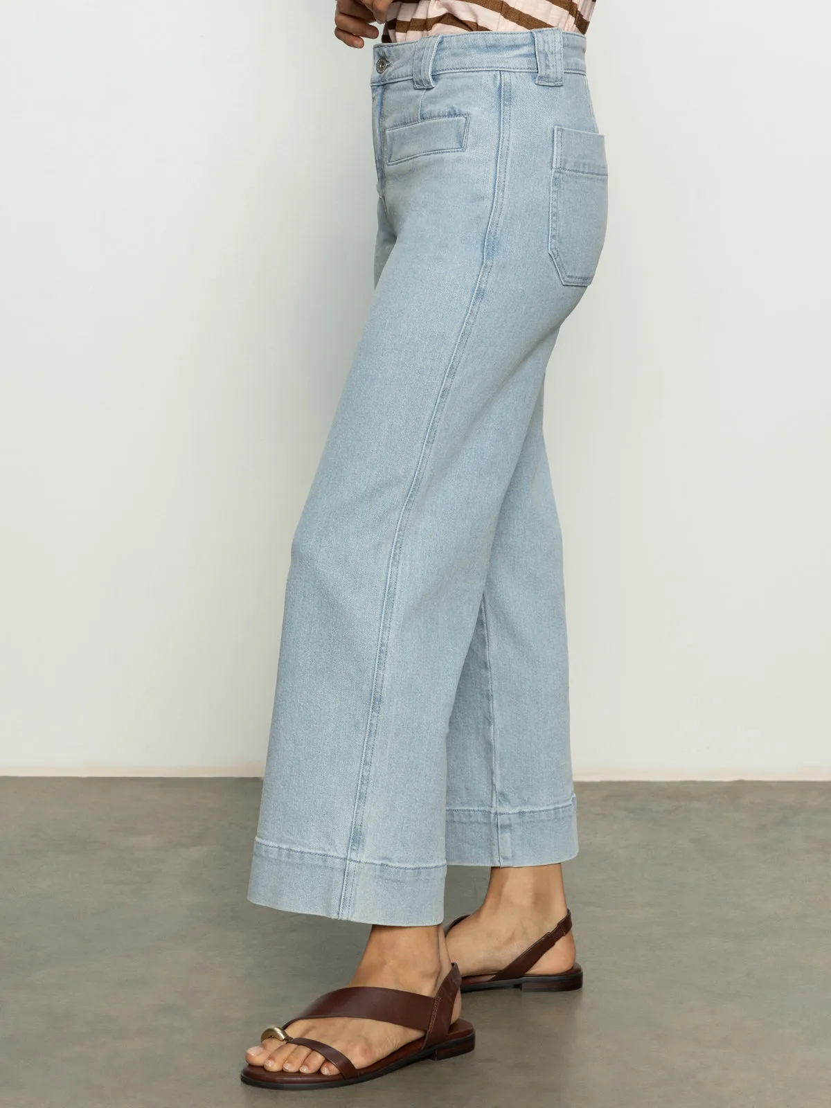 VOYAGE CROP sold by Wildflower product image thumbnail 3