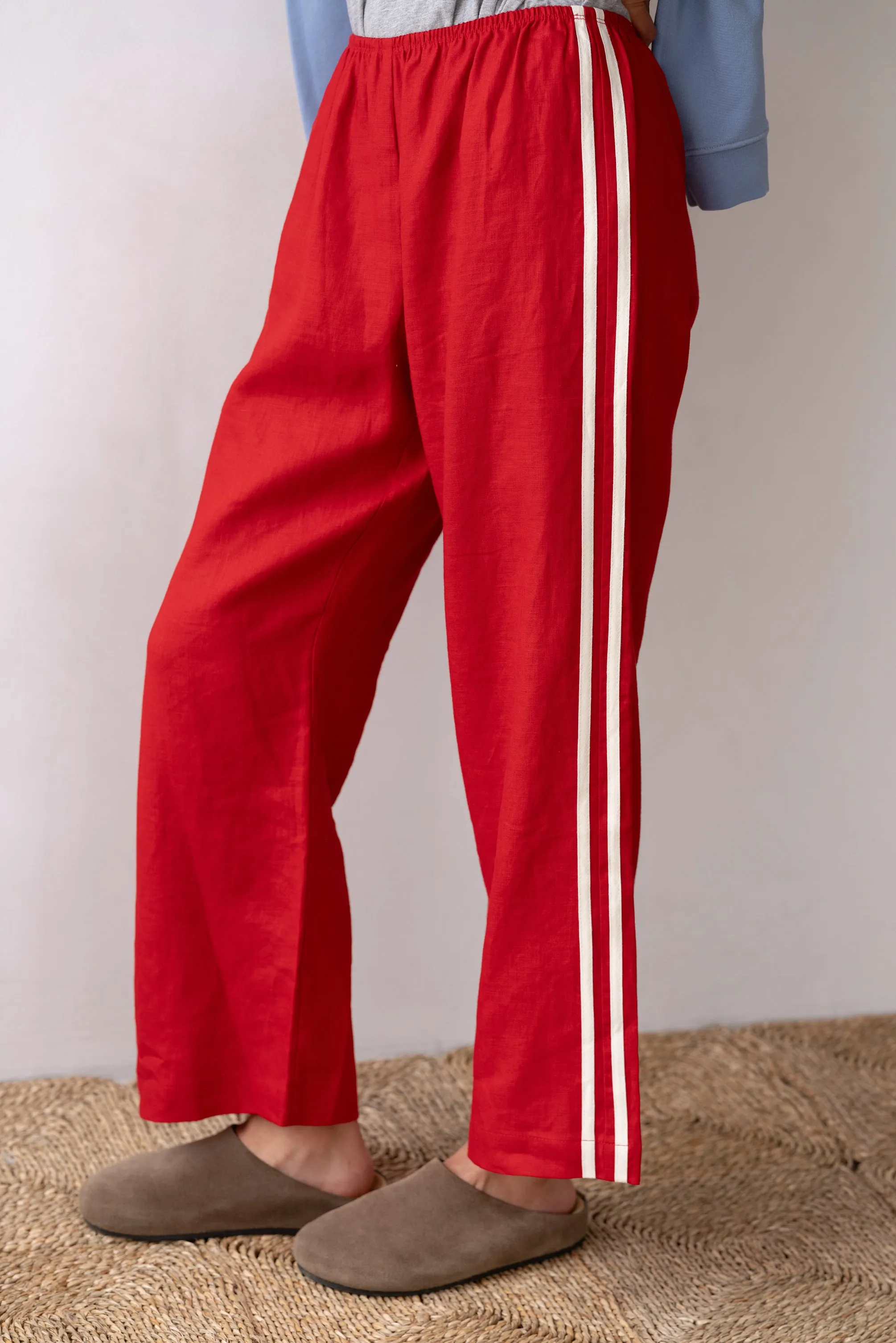 THE LINEN CROP RACER STRIPE PANT sold by Wildflower