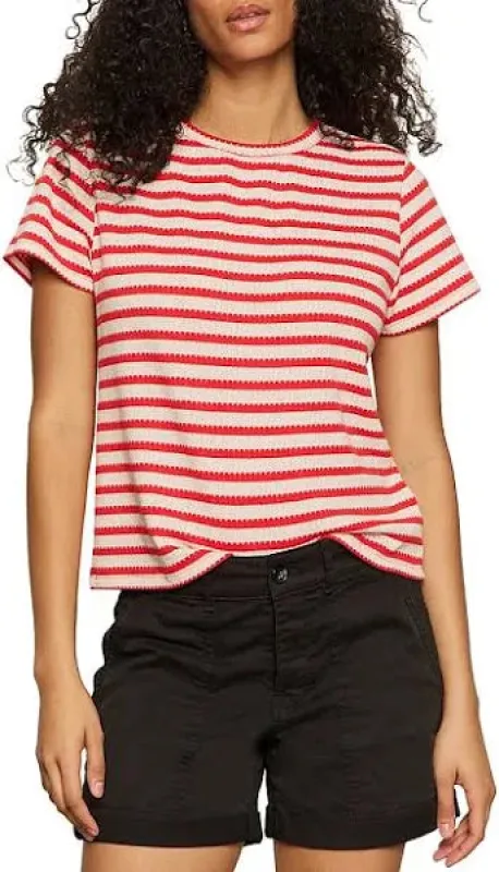 PERFECT TEXTURED TEE sold by Wildflower