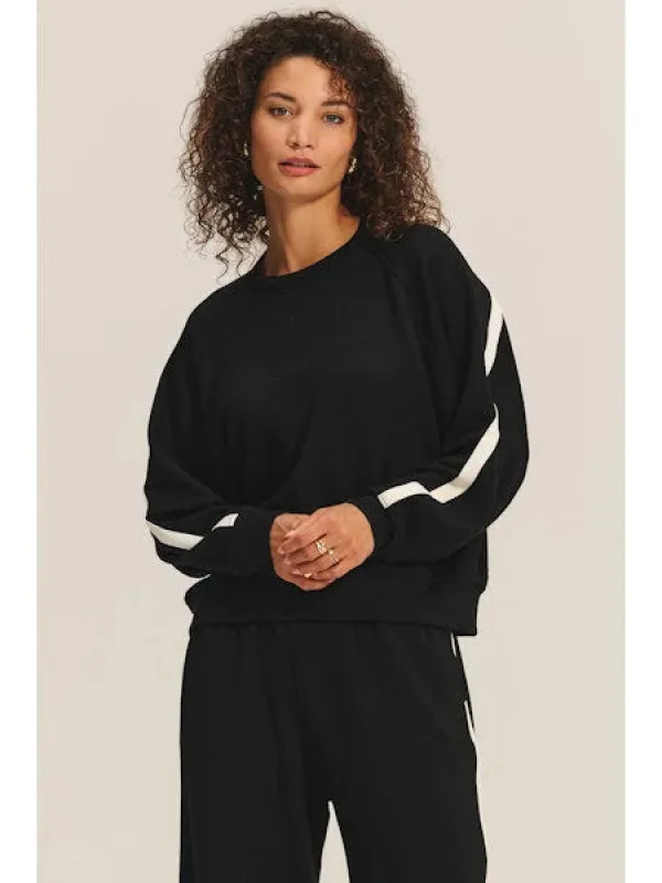 FRANKIE LUSH FLEECE TOP - BLACK sold by Wildflower