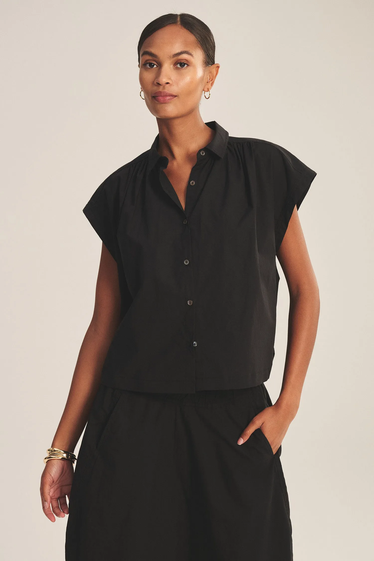 ARLEND TOP - BLACK sold by Wildflower