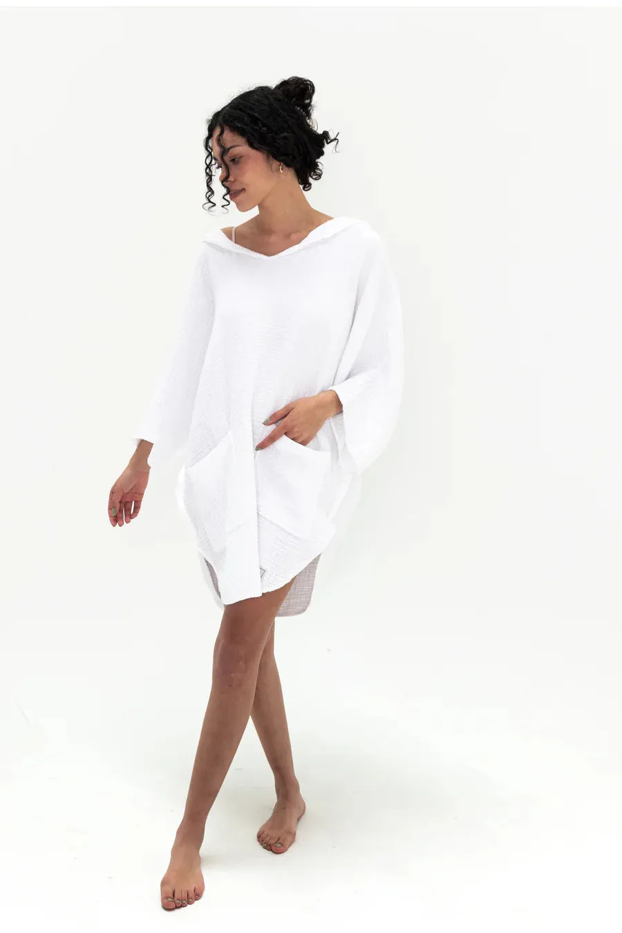 THE COCOON | WOMAN'S MUSLIN SURF PONCHO - SEASHELL sold by Wildflower product image thumbnail 2