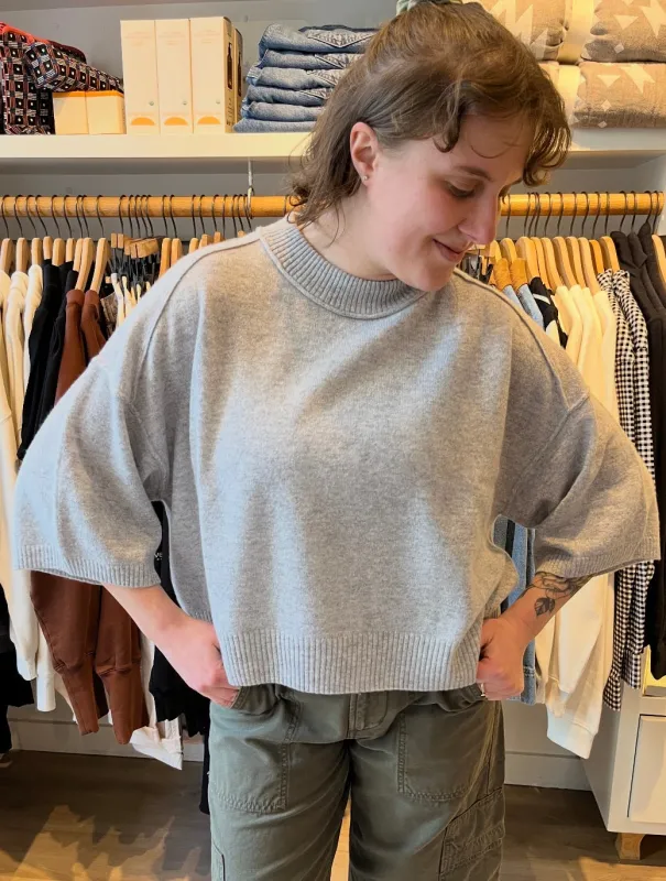 BOXY SHORT SLEEVE CREW - SWEATSHIRT made by Autumn Cashmere
