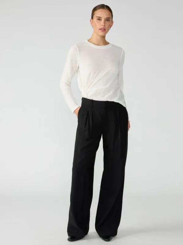 SLOUCHY GAB TROUSER sold by Wildflower