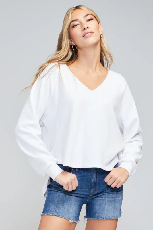 Victoria Pullover | Clean White made by Wildfox