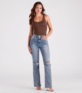 Smooth Silhouette Scoop Neck Tank Top sold by Windsor