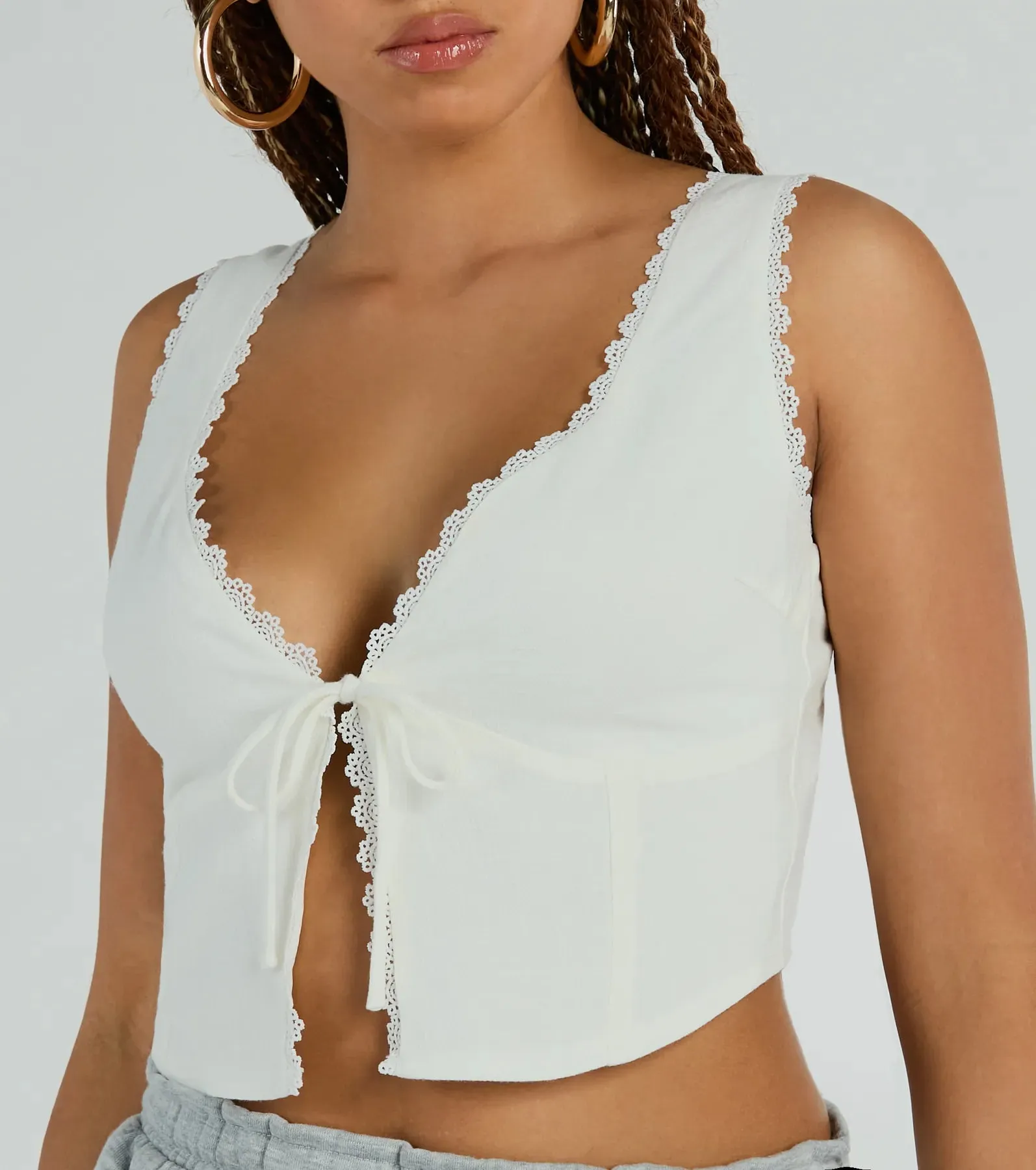So Fresh Lace-Trim Linen Cropped Tank Top sold by Windsor product image thumbnail 4