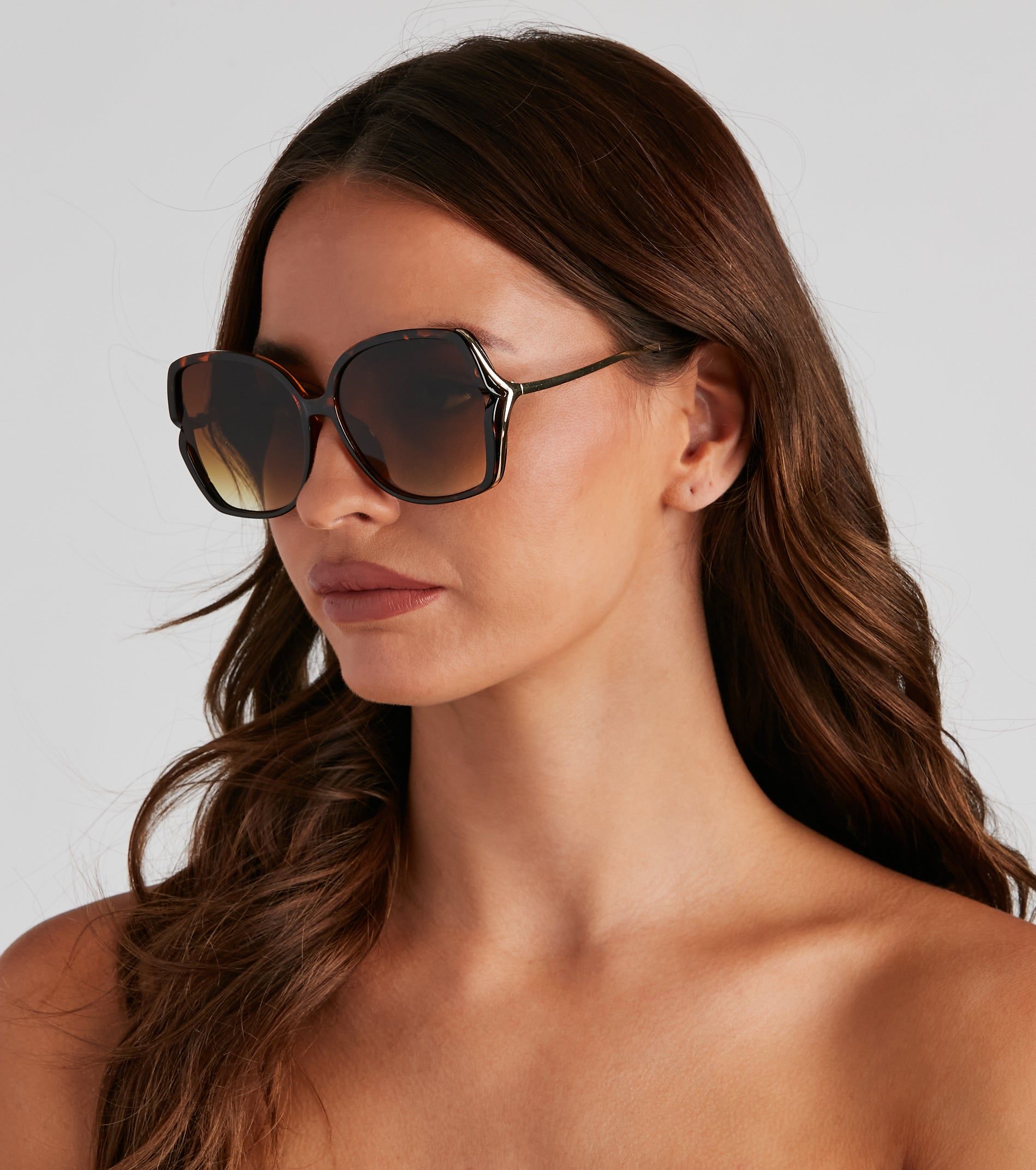 Give Me Glam Oversized Sunglasses sold by Windsor product image thumbnail 2