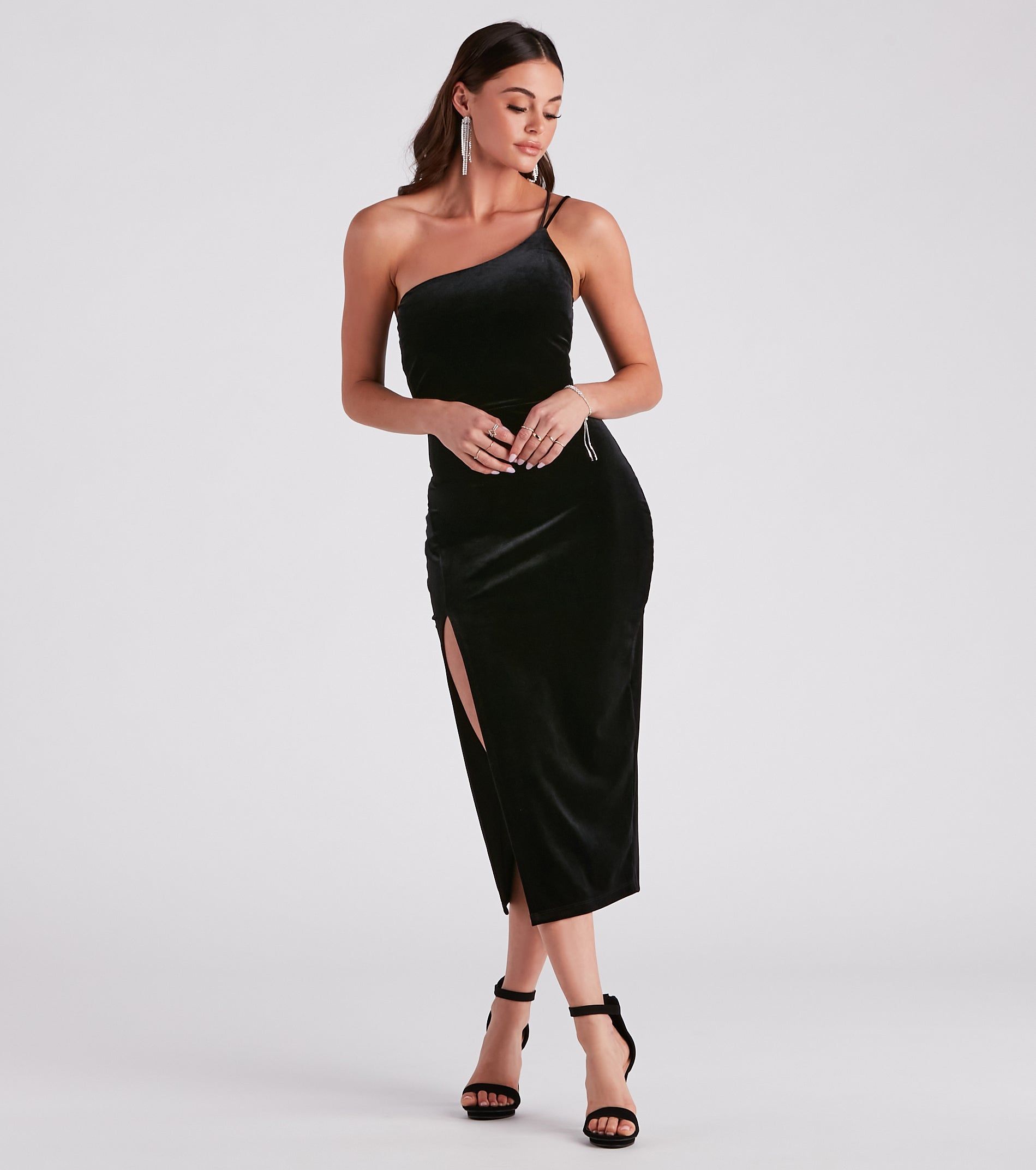 Christen Formal Velvet Midi Dress sold by Windsor product image thumbnail 5