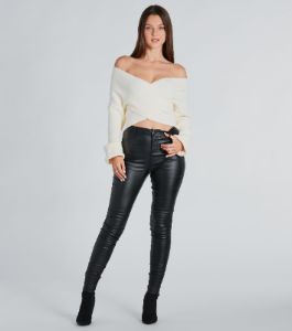 Warm Up Turtleneck Oversized Sweater sold by Windsor