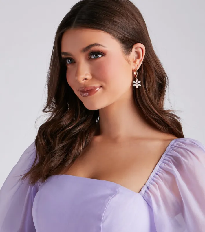 Nautical Charm Flower Huggies sold by Windsor