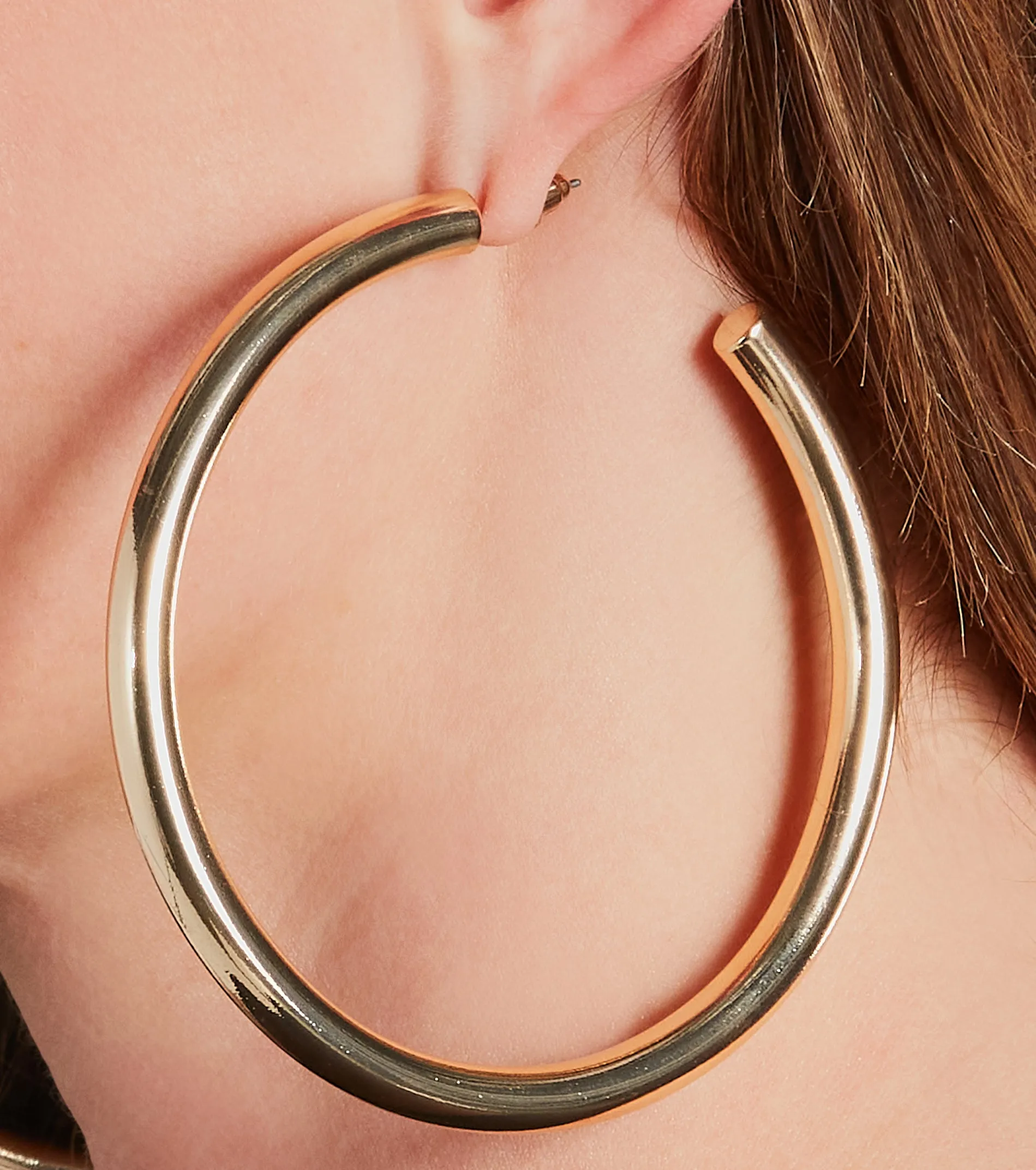 Minimalistic Style Hoop Earrings sold by Windsor product image thumbnail 2