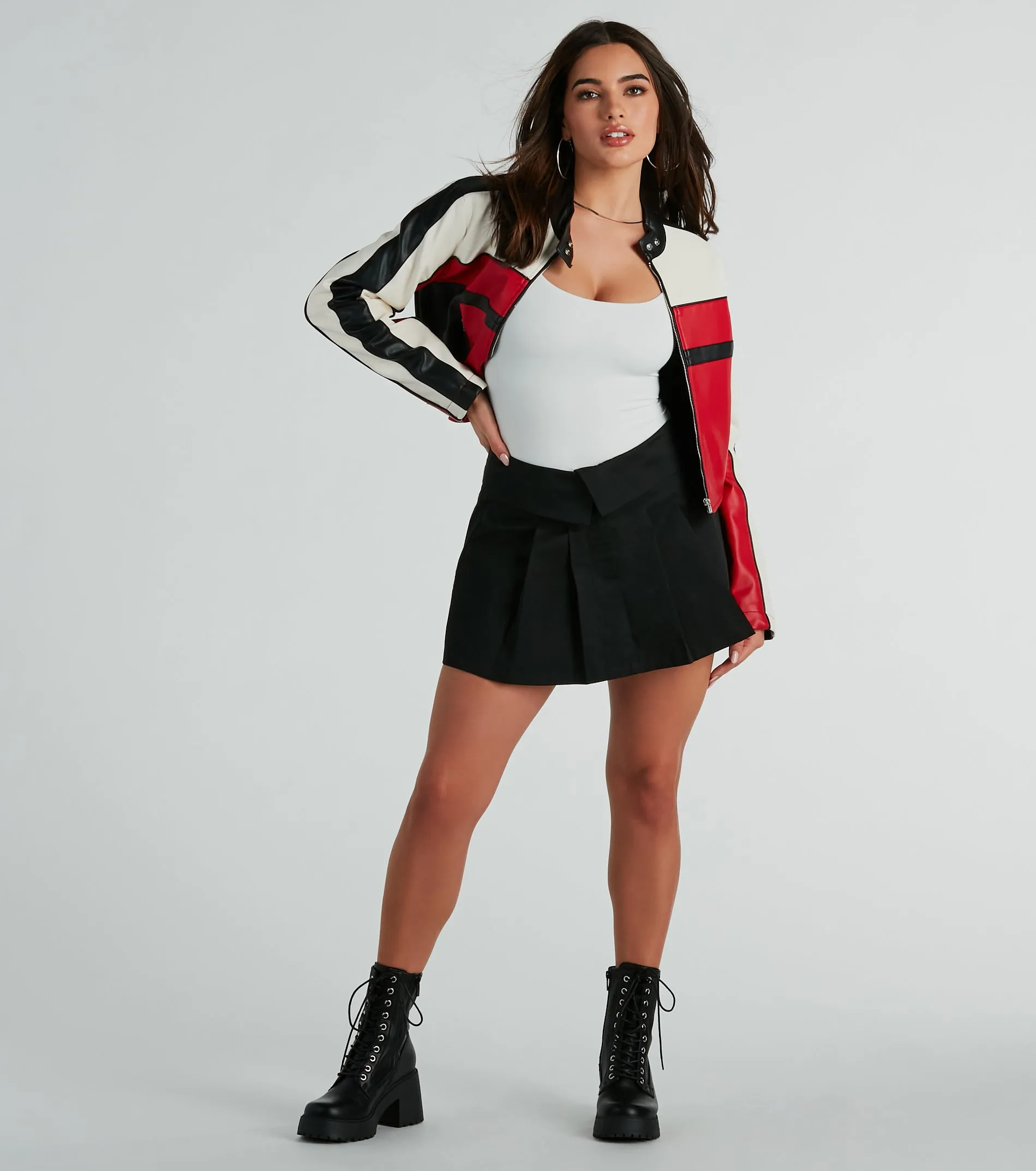 Smooth Silhouette Scoop Neck Short Sleeve Bodysuit sold by Windsor product image thumbnail 2