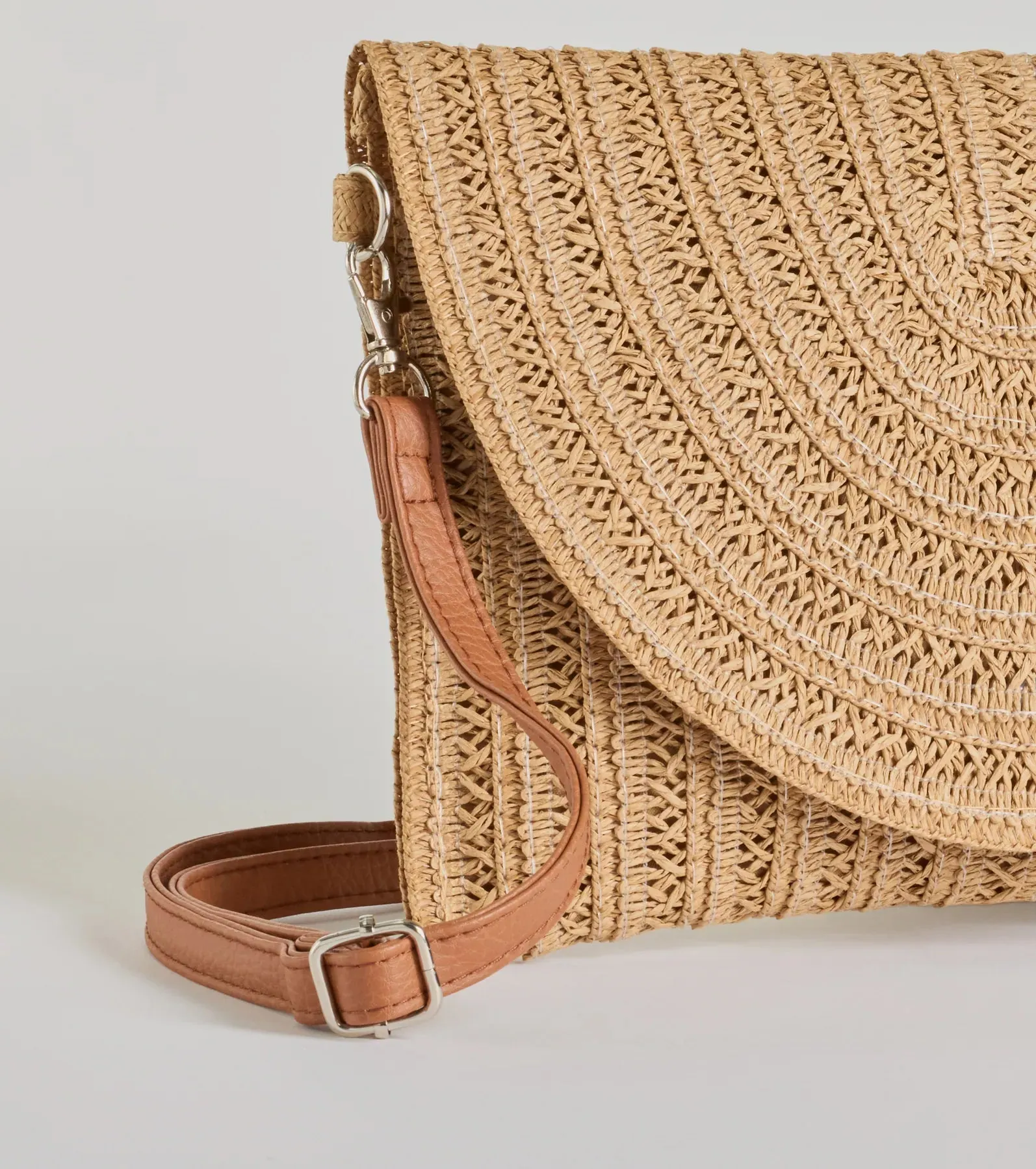 Cute Retreat Straw Envelope Clutch Crossbody Bag sold by Windsor product image thumbnail 2