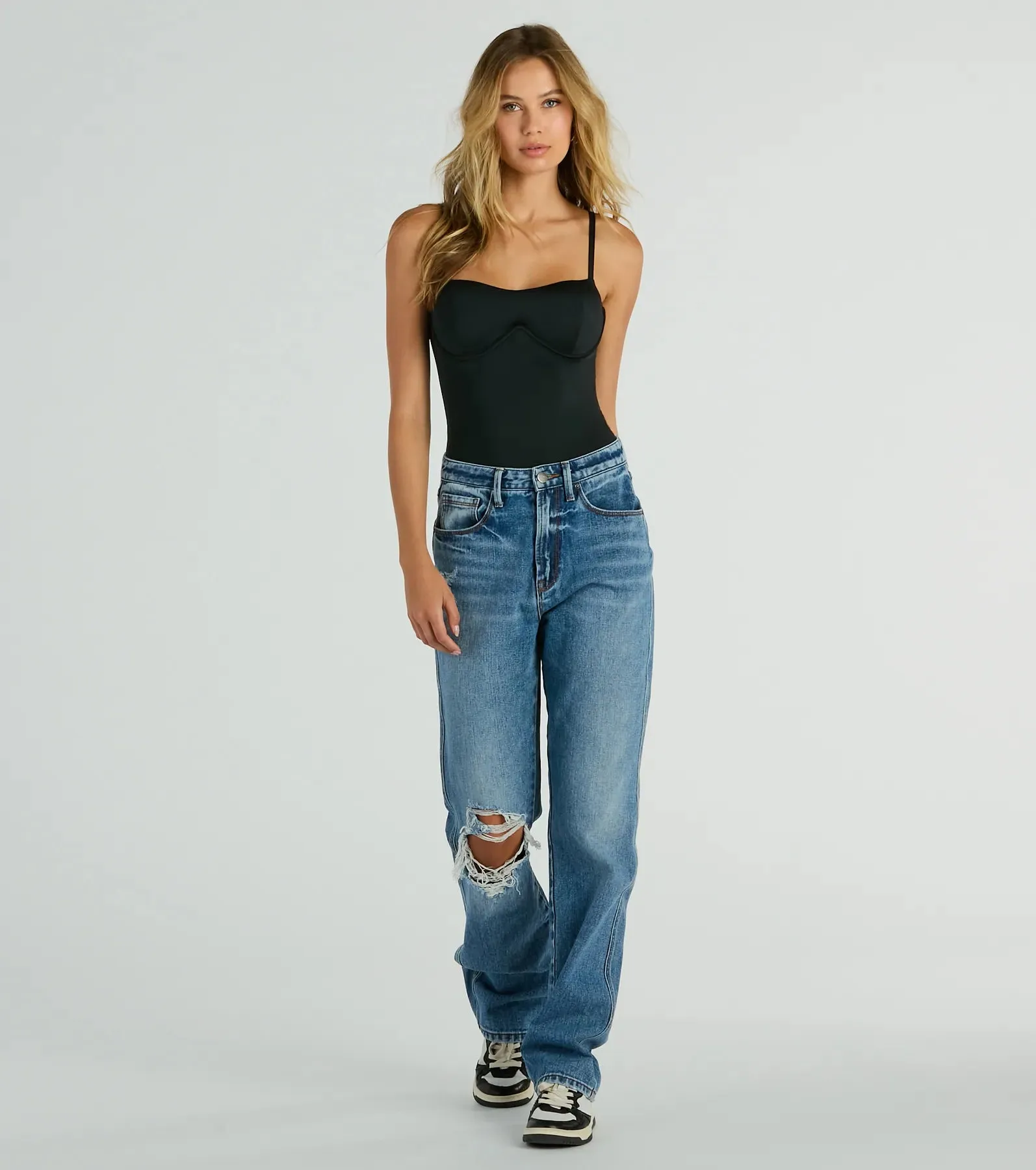 Smooth Silhouette Sweetheart Underwire Bodysuit sold by Windsor product image thumbnail 3